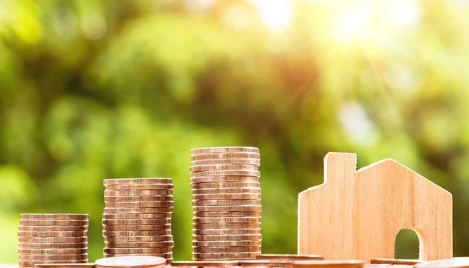 Acheter une propriété à Dubaï maintenant, c'est économiser de l'argent à long terme 8 - Dubai Immobilier money 2724245 960 720 - Immobilier Dubai