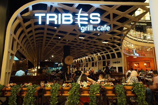 10 Restaurants Uniques à Dubaï: Les Meilleurs Au Monde 2 - Dubai Immobilier tribes restaurant 849a2 - Immobilier Dubai