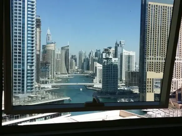 Une aimable chambre vue sur la marina – Appartement Dubai (1/11)