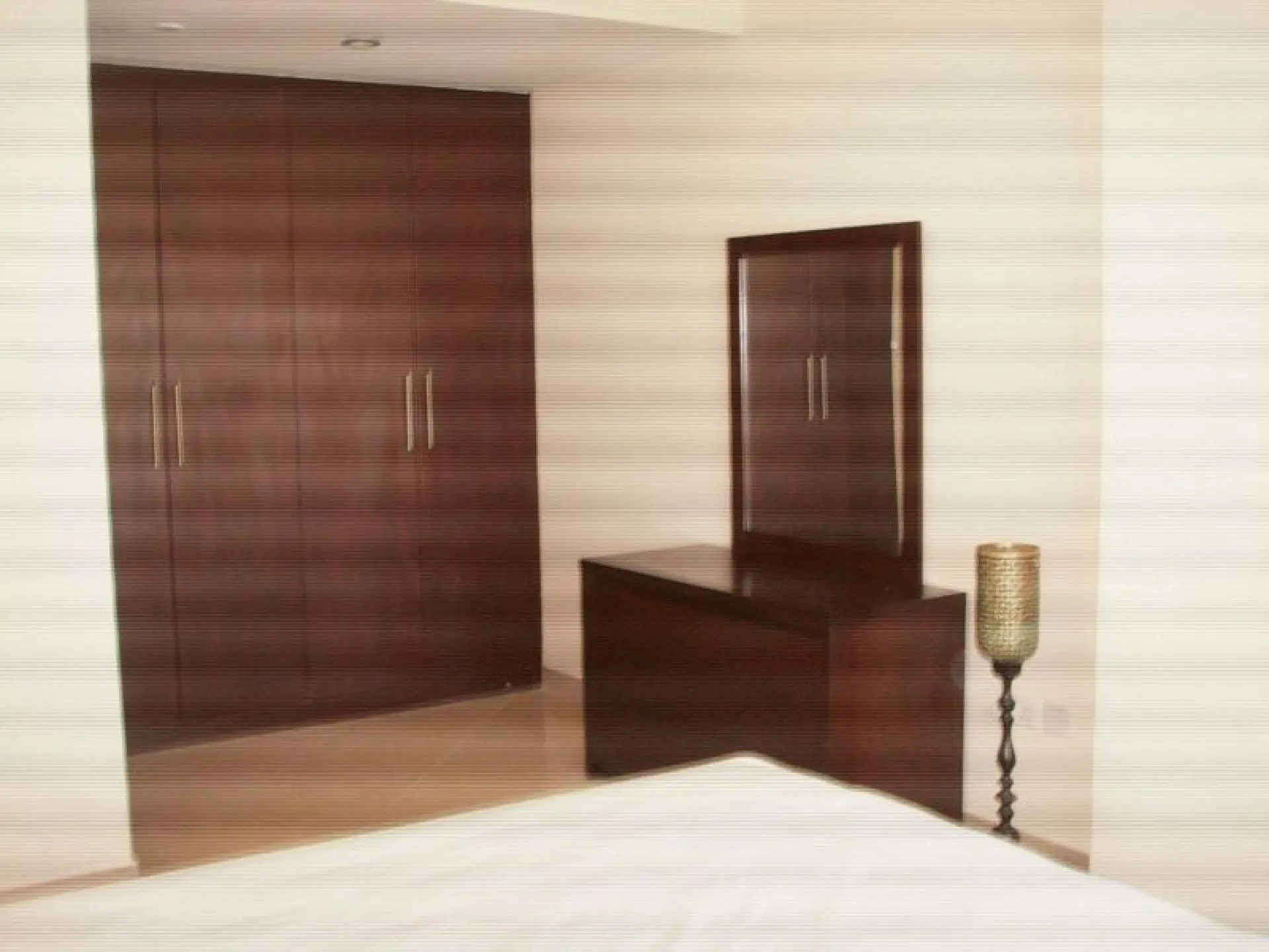 APPARTEMENT UNE CHAMBRE ENTIEREMENT MEUBLE A JLT! – Appartement Dubai (5/8)