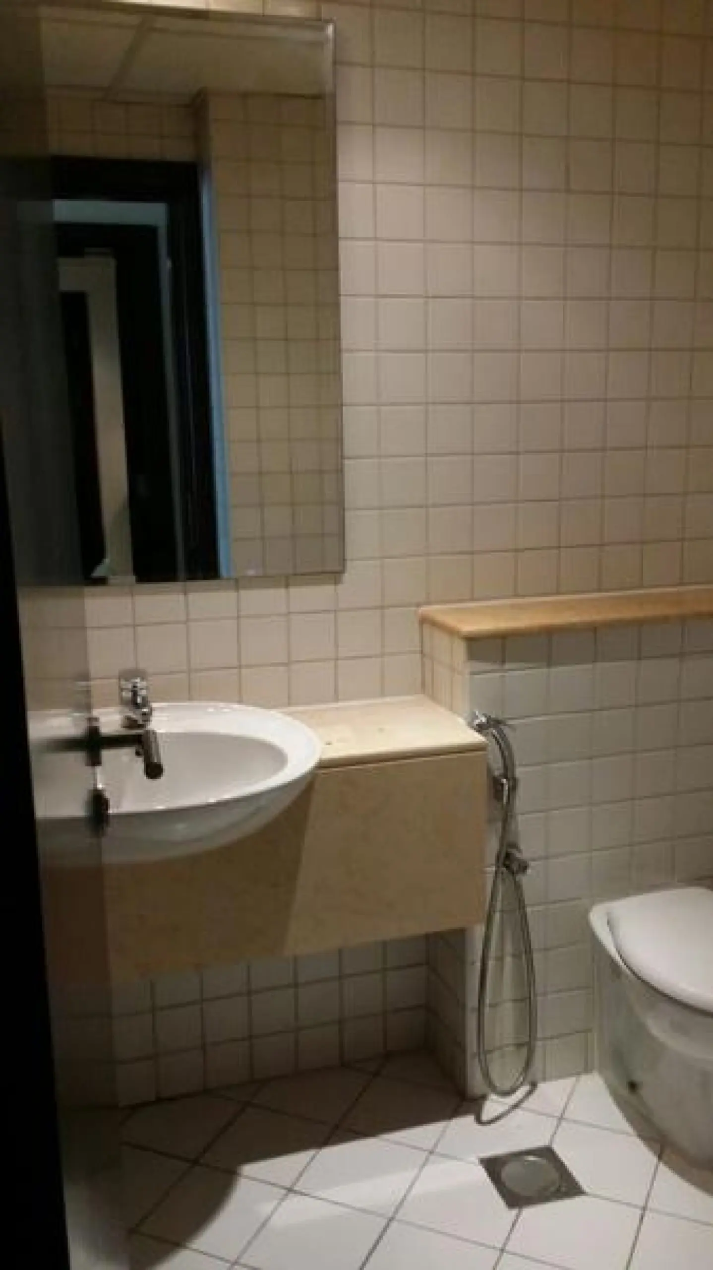 mqw6-159074495835 Une aimable chambre vue sur la marina – Appartement Dubai (10/11)