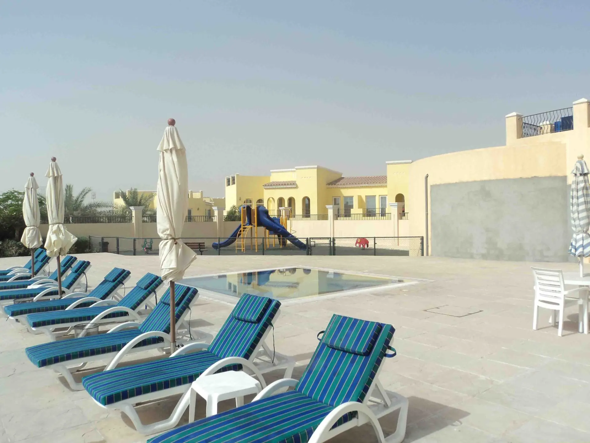 Maison deux chambres à louer à Dubai Land – Villa Dubai (4/6)