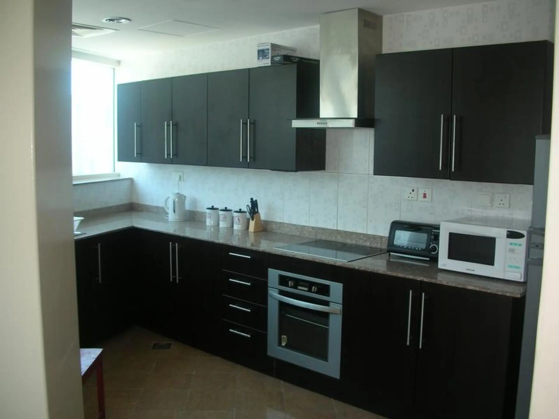 Appartement de 2 chambres entièrement meublé à JLT – Appartement Dubai (3/5)