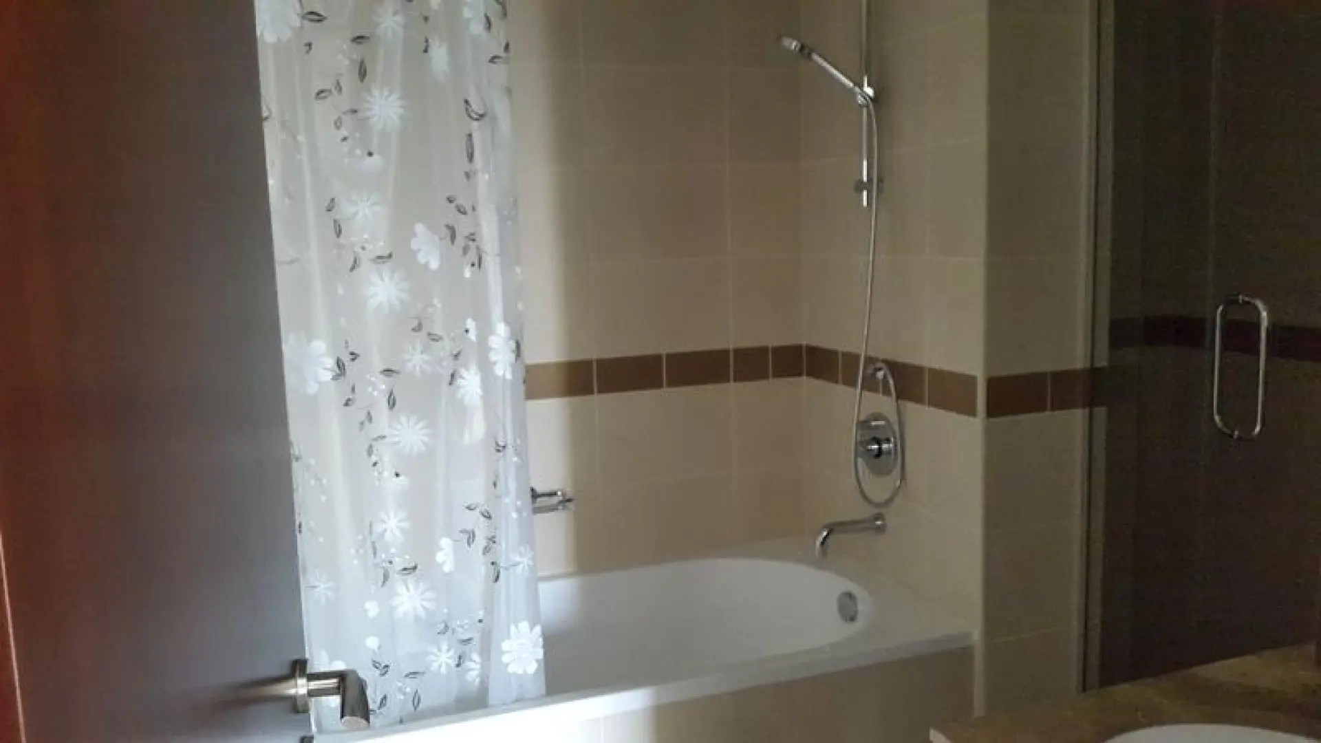 PROPRIETE A LOUER – Appartement Dubai (9/9)