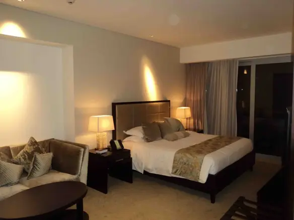 Magnifique studio hôtel appartement à louer à la Marina – Appartement Dubai (1/3)