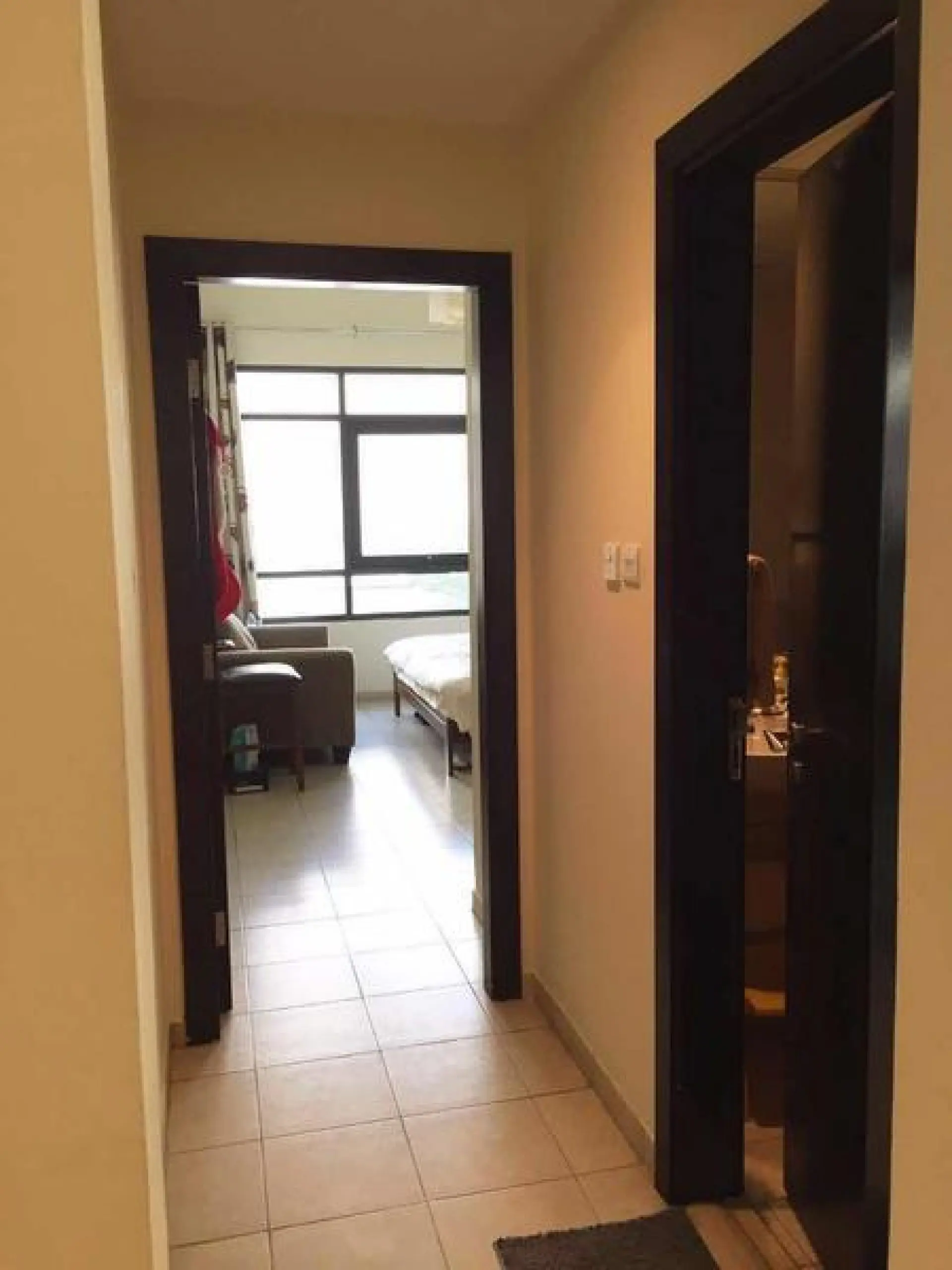 agh5-1590742716129 Spacieux 2 chambres + salle d'étude à louer à the greens – Appartement Dubai (6/8)