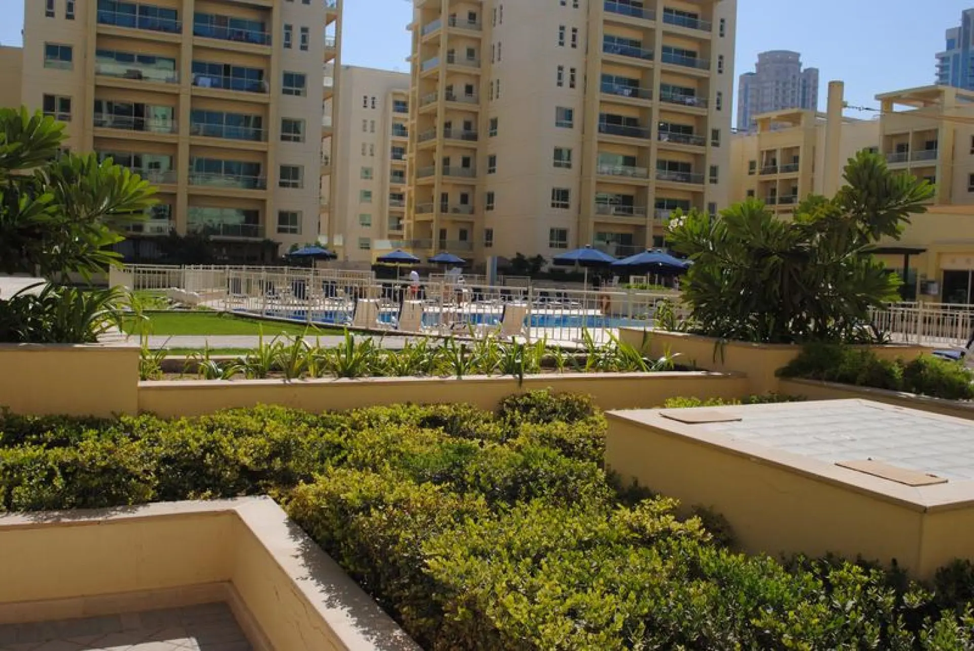 Une chambre entièrement meublé disponible à tout instant à Al Dhafrah – Appartement Dubai (4/4)