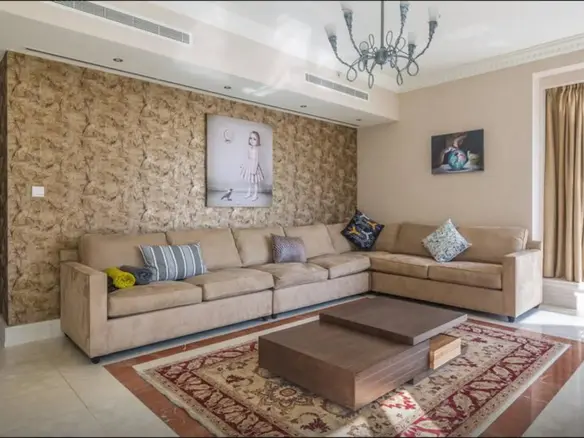 Emaar 6 Towers: Aprt meublé de 3 chambres - Vue sur le terrain de Golf – Appartement Dubai (1/8)