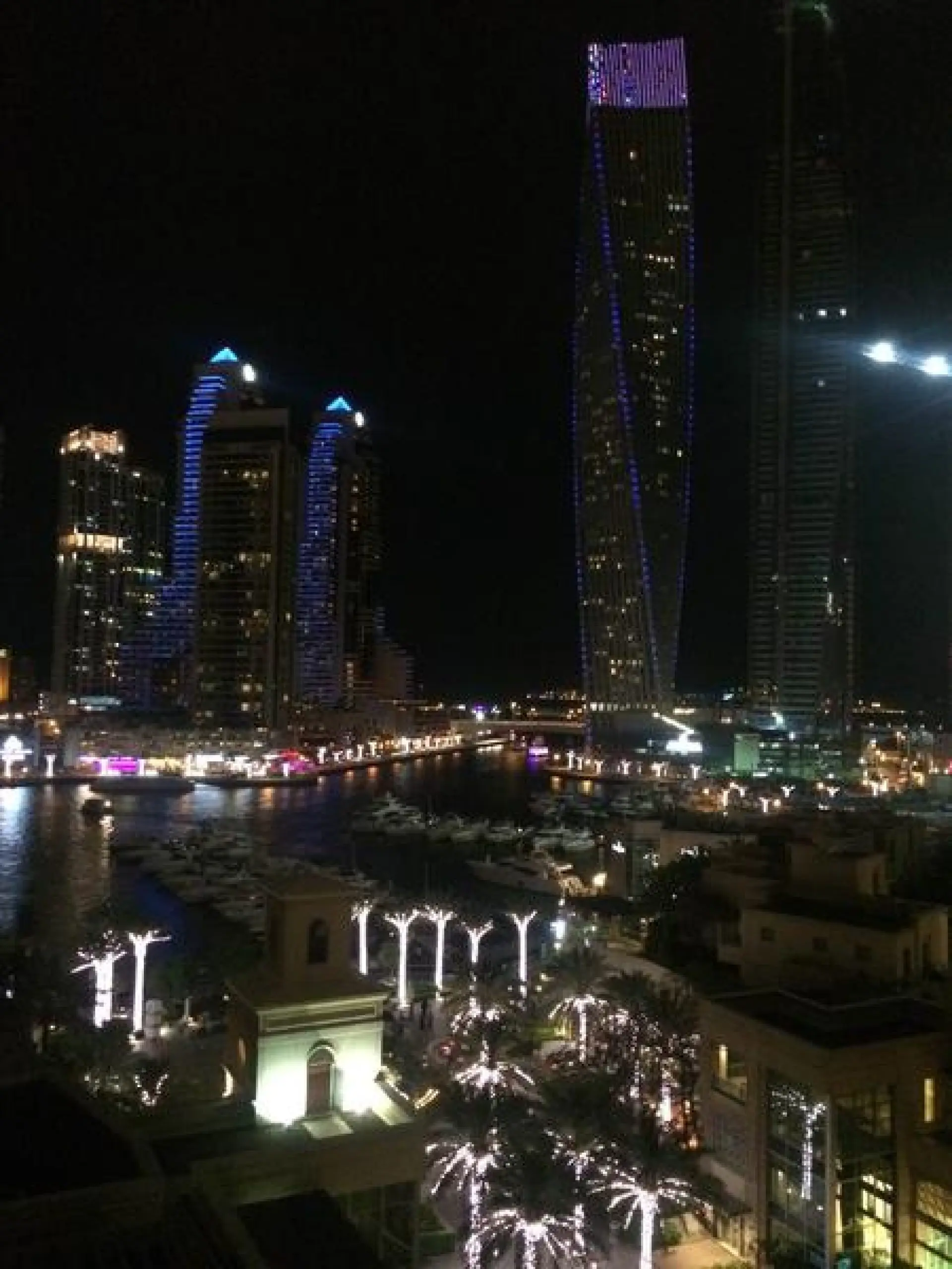 Large 2 CH+salle d'étude, Al Mesk, Emaar 6 Towers, Dubai Marina, vue sur la Marina, 210K, 1 chq – Appartement Dubai (1/10)