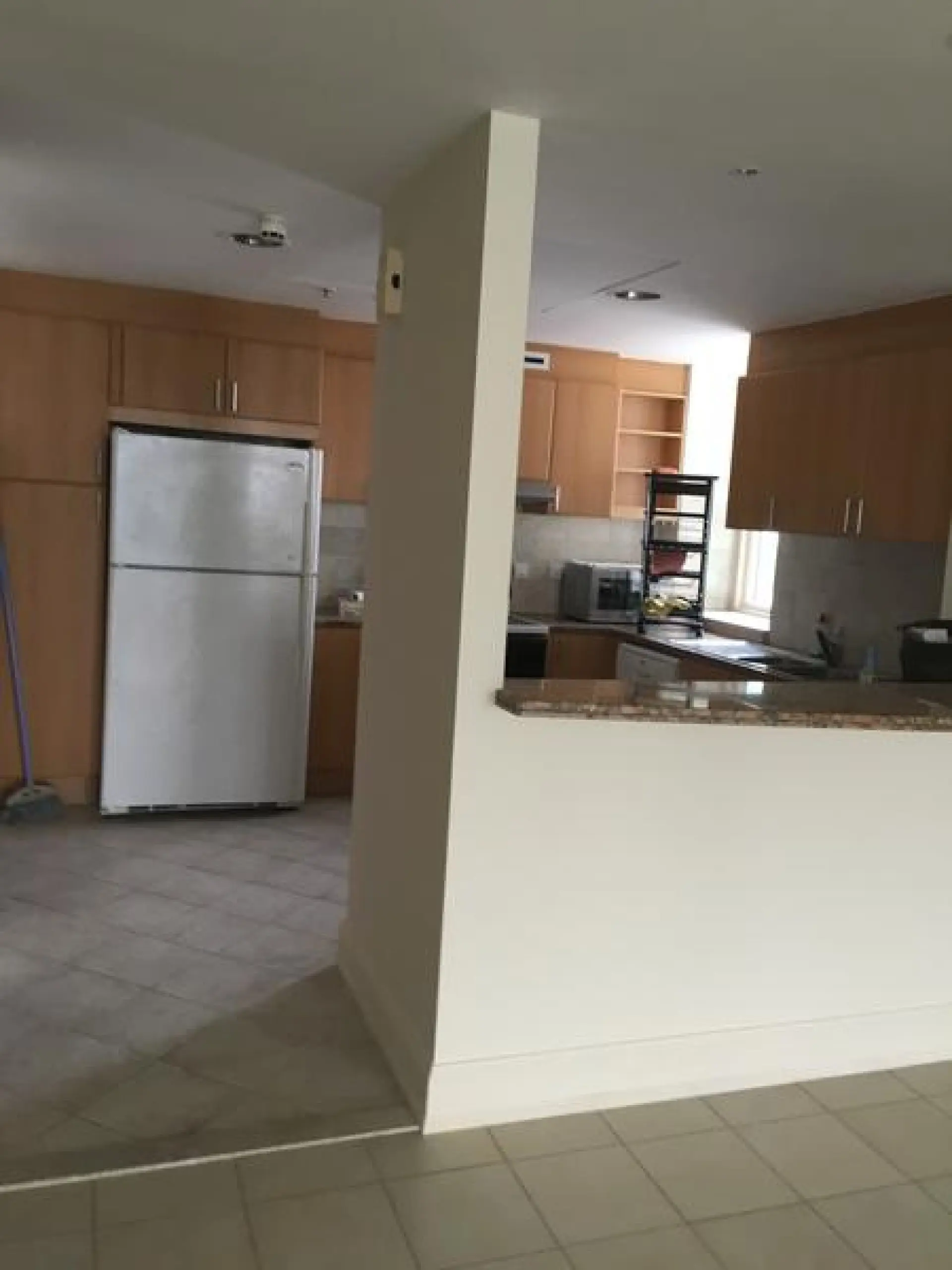 EMAAR SIX TOWERS MURJAN 3 CHAMBRES + BONNE, MARINA VUE A L'ETAGE ELEVE 240 K – Appartement Dubai (10/10)