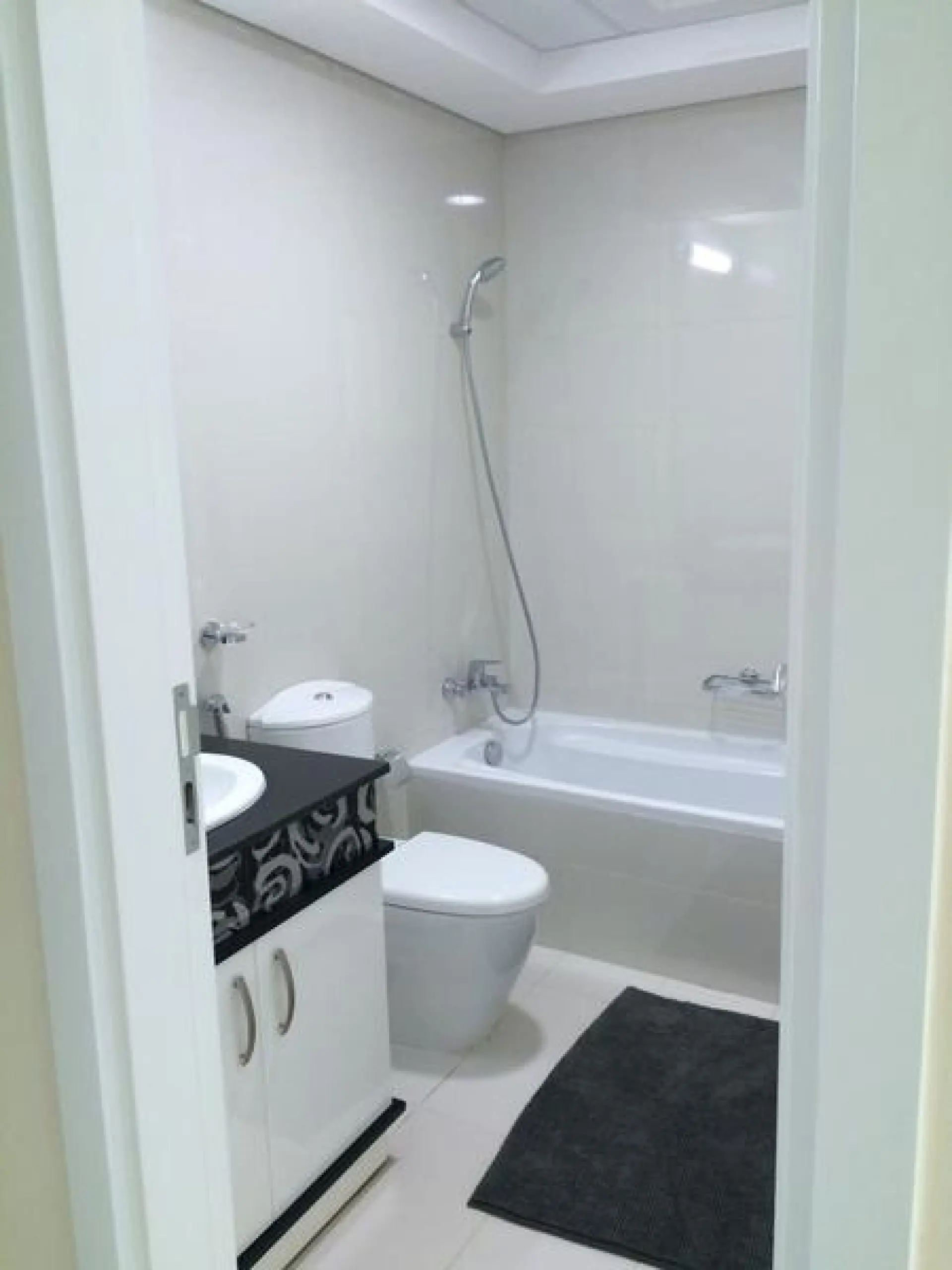 Splendide appartement 2 pièces à l'état neuf dans une résidence haut de gamme – Appartement Dubai (4/10)