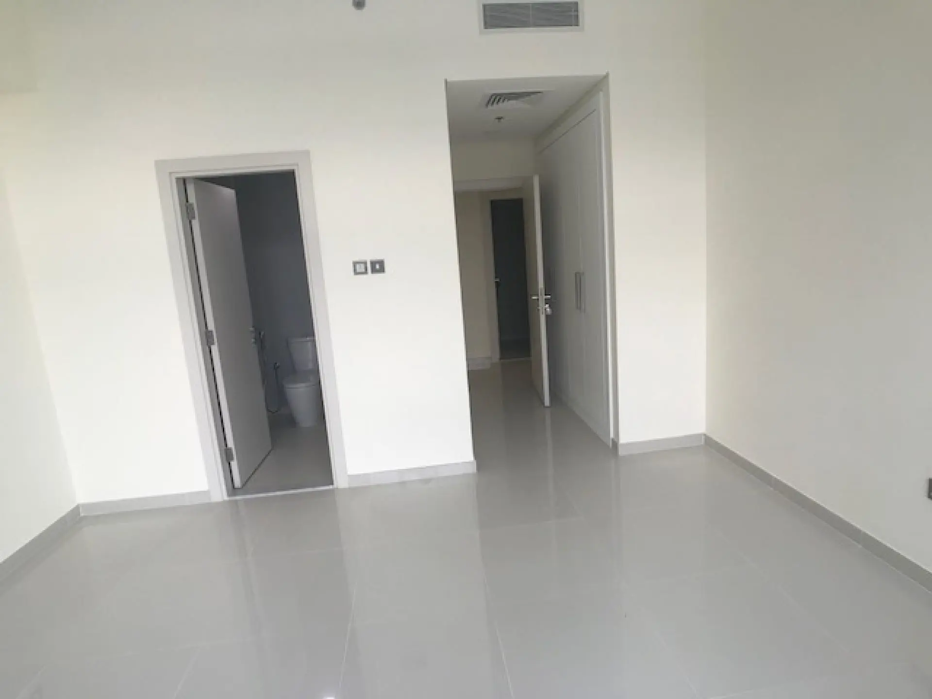 Splendide 2 chambres dans une residence privée avec golf international – Appartement Dubai (9/11)