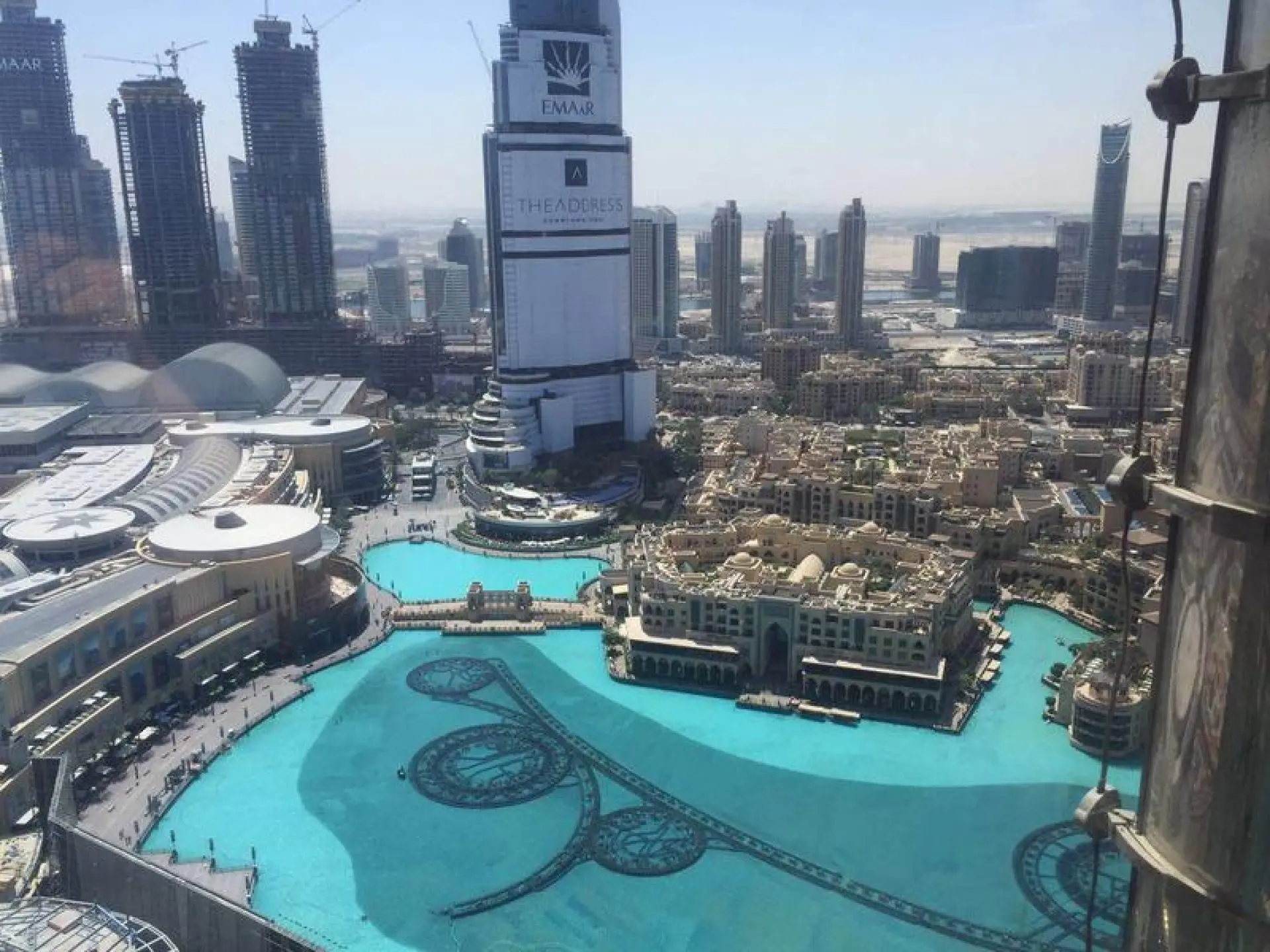 2 chambre avec bureau à Burj khalifa. Vue sur fontaines – Appartement Dubai (1/5)