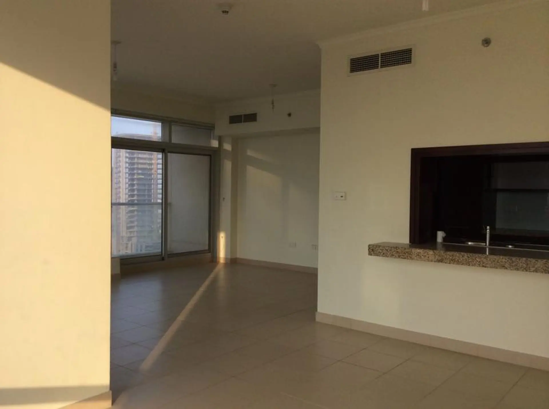BURJ VIEWS, 2 CH, VUE PLEINE SUR BURJ ET FONTAINE – Appartement Dubai (3/5)