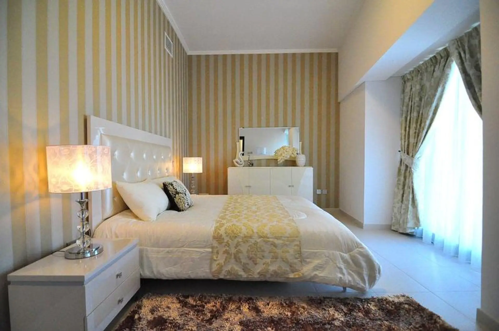 cayat2-1590746274347 DUPLEX NEUF A 1 CH A CAYAN TOWER, VUE SUR LA MARINA – Appartement Dubai (3/6)