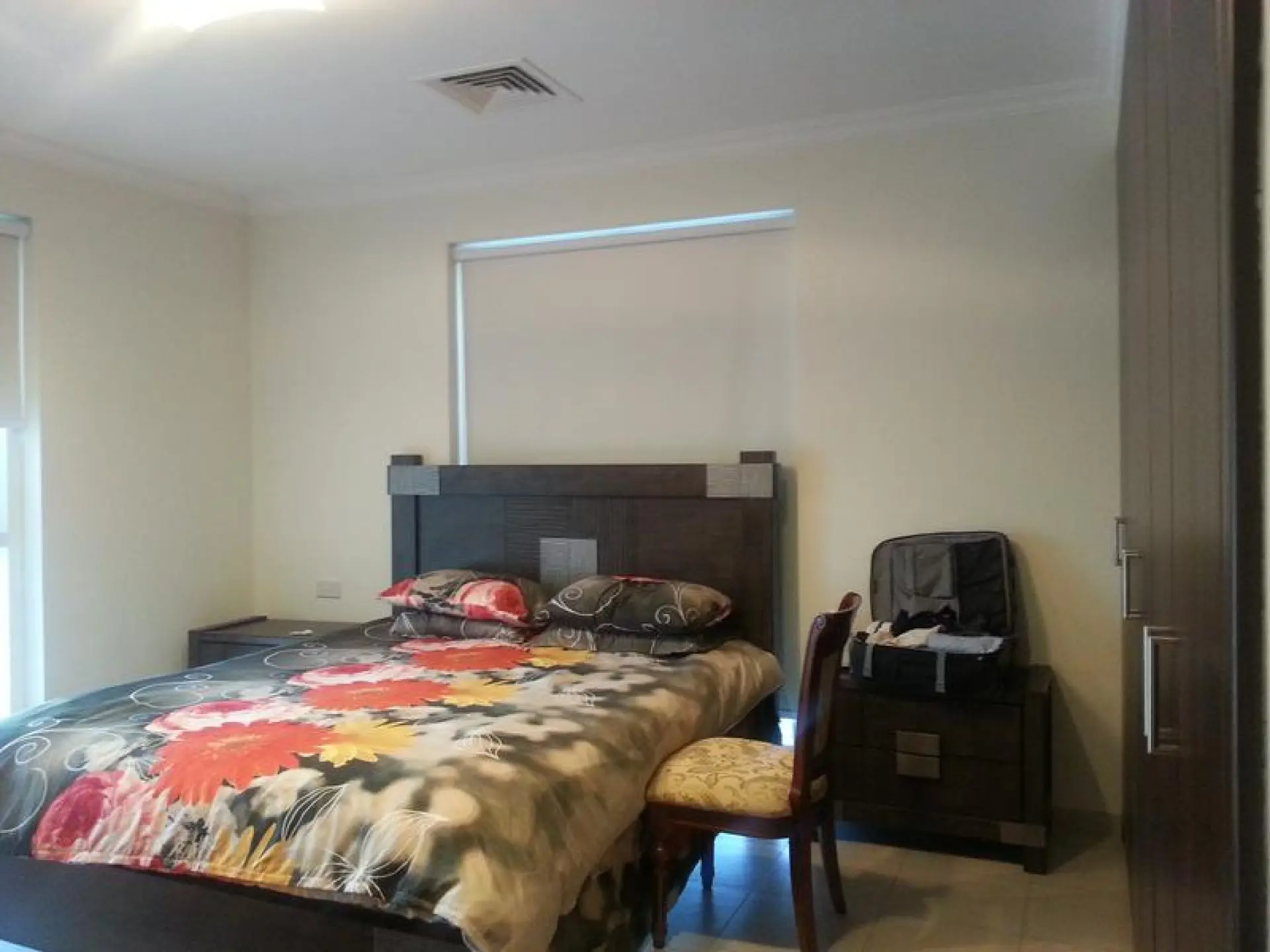 cr4-1590746330351 Entièrement meublé 2 CH + CH de bonne à Churchill Tower – Appartement Dubai (5/10)