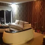 Luxueux appartement de 2 ch entièrement meublé à churchill dispo 1/3 – Appartement Dubai (1/9)