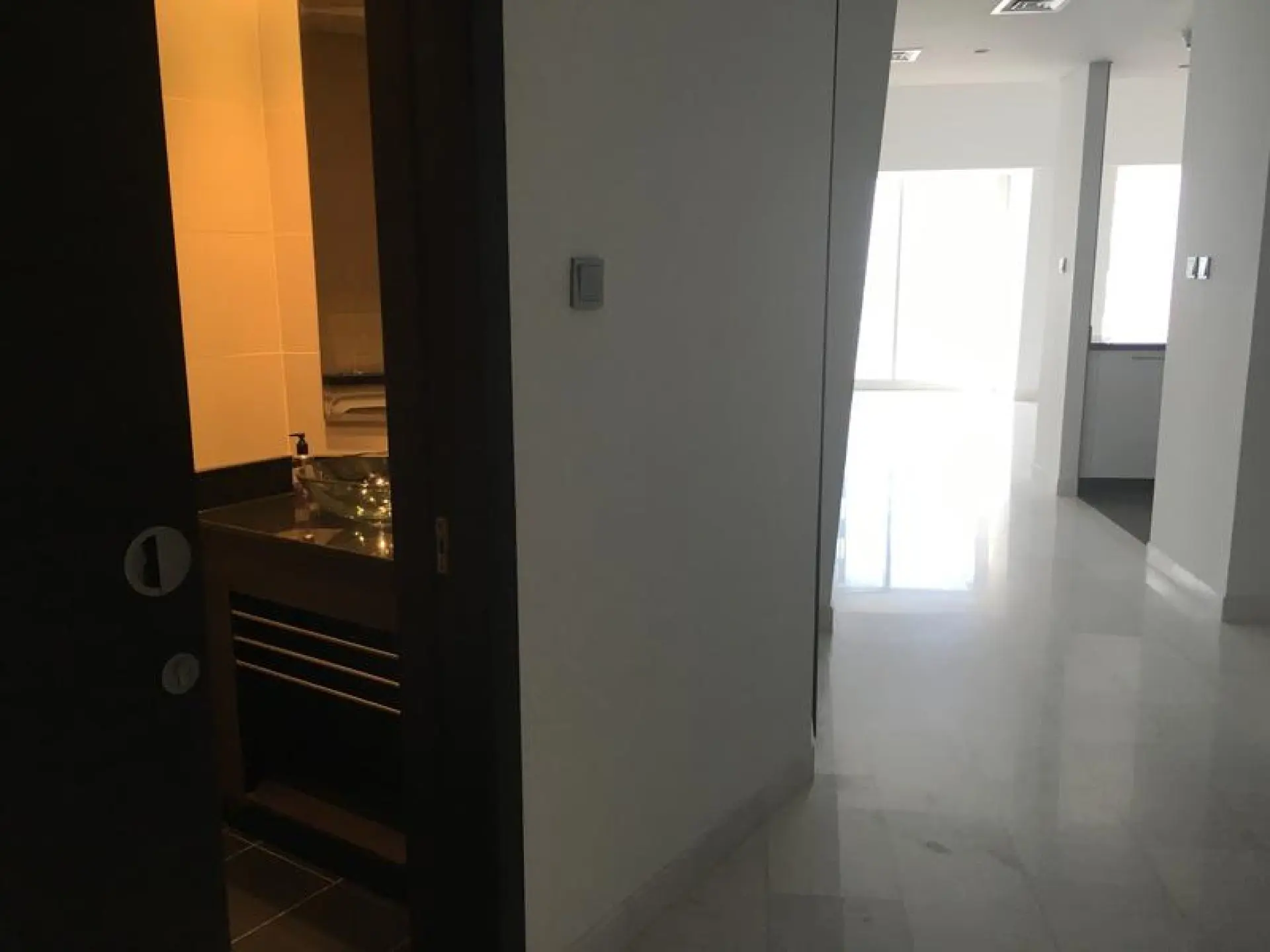 A louer 2 chambres à Cayan Tower, Dubai Marina – Appartement Dubai (5/9)