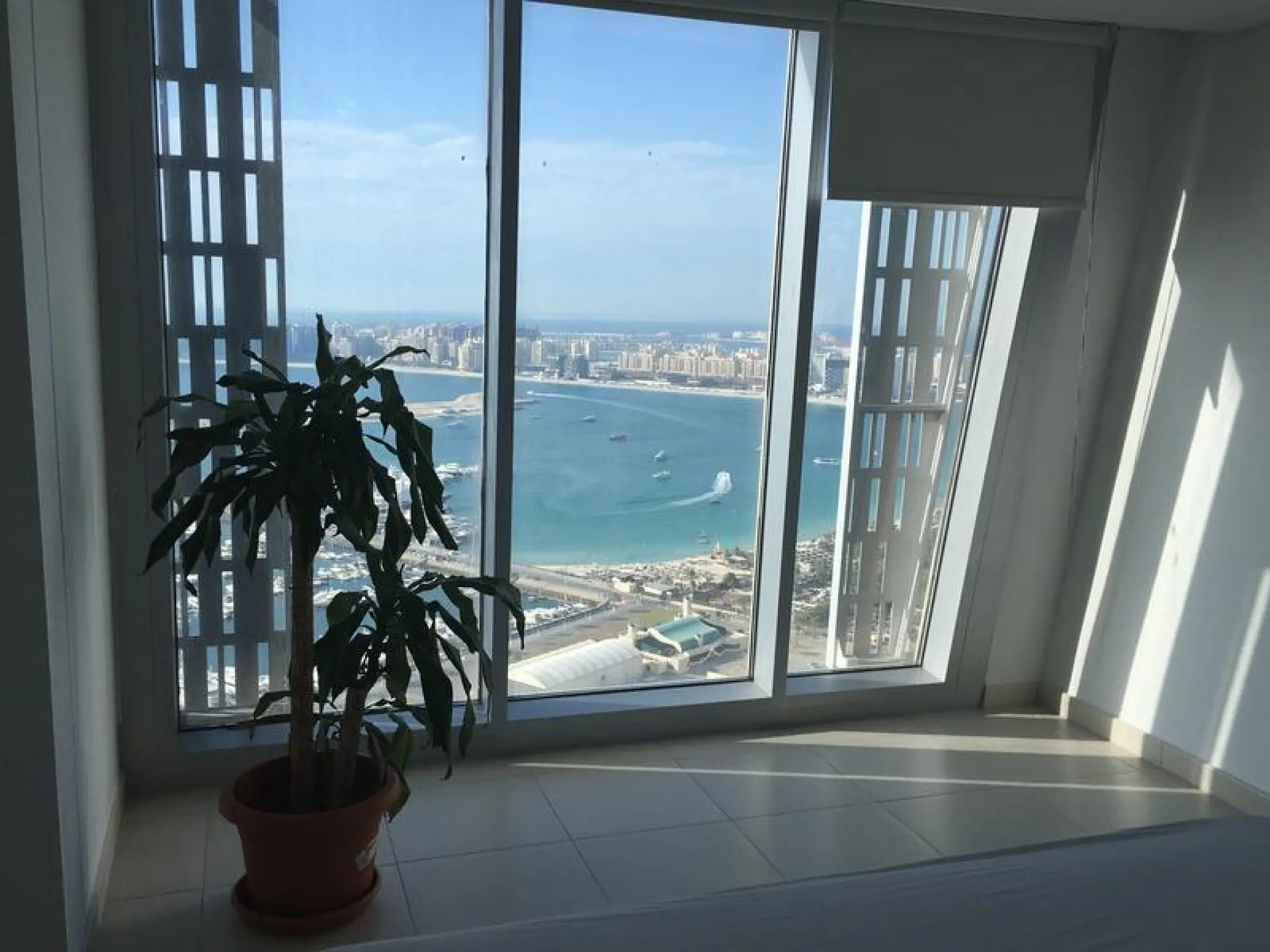 A louer 2 chambres à Cayan Tower, Dubai Marina – Appartement Dubai (6/9)