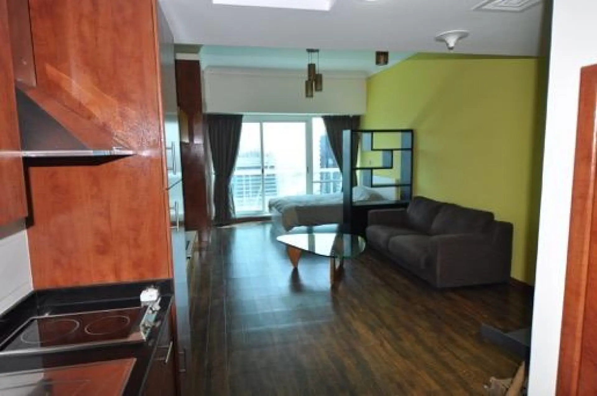 Entièrement meublé au dernier étage – Appartement Dubai (2/7)