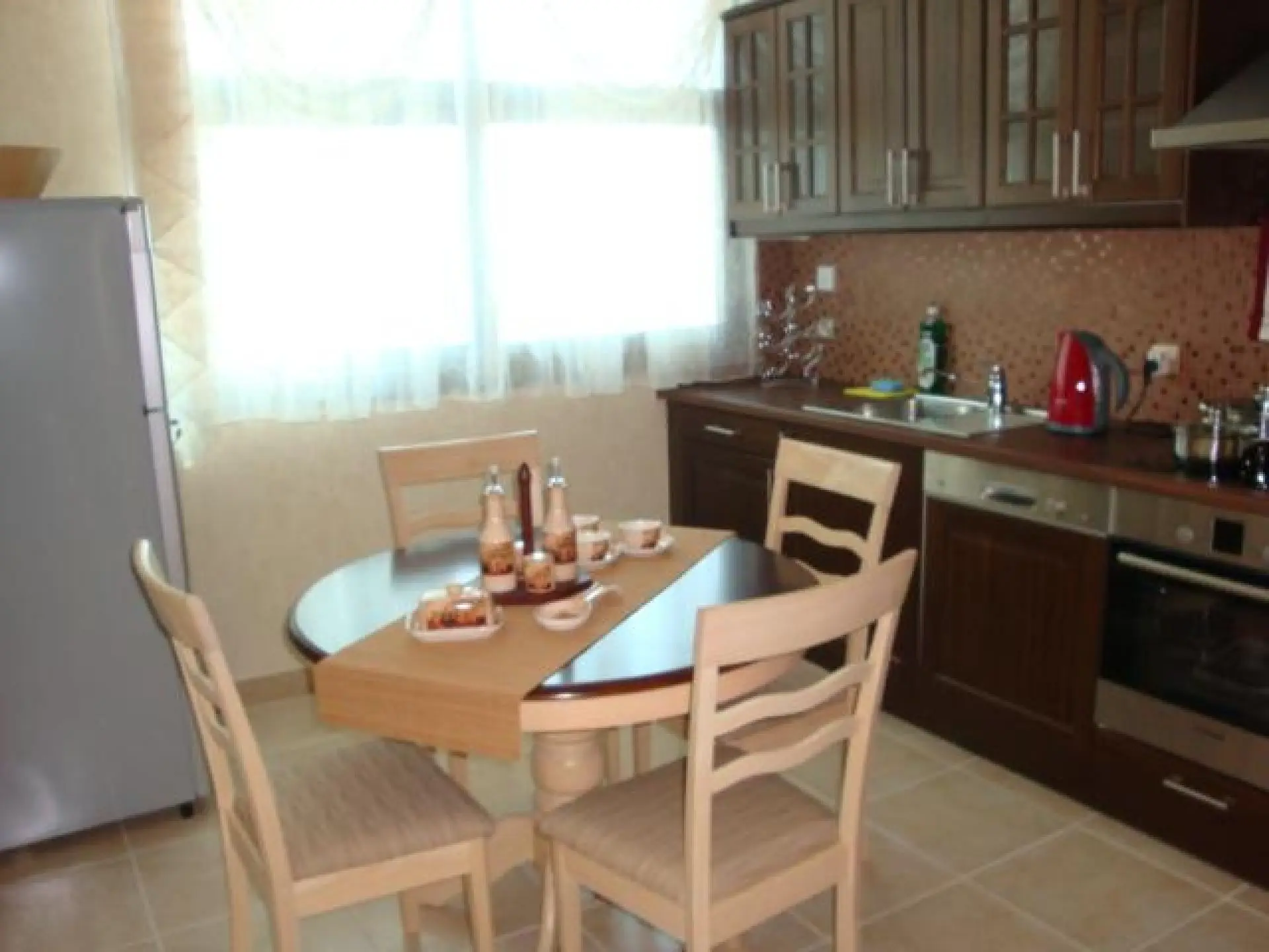APPARTEMENT MODERNE DE 2 CHAMBRES ENTIEREMENT MEUBLE A DUBAI MARINA AVEC BALCON DISPONIBLE – Appartement Dubai (4/5)
