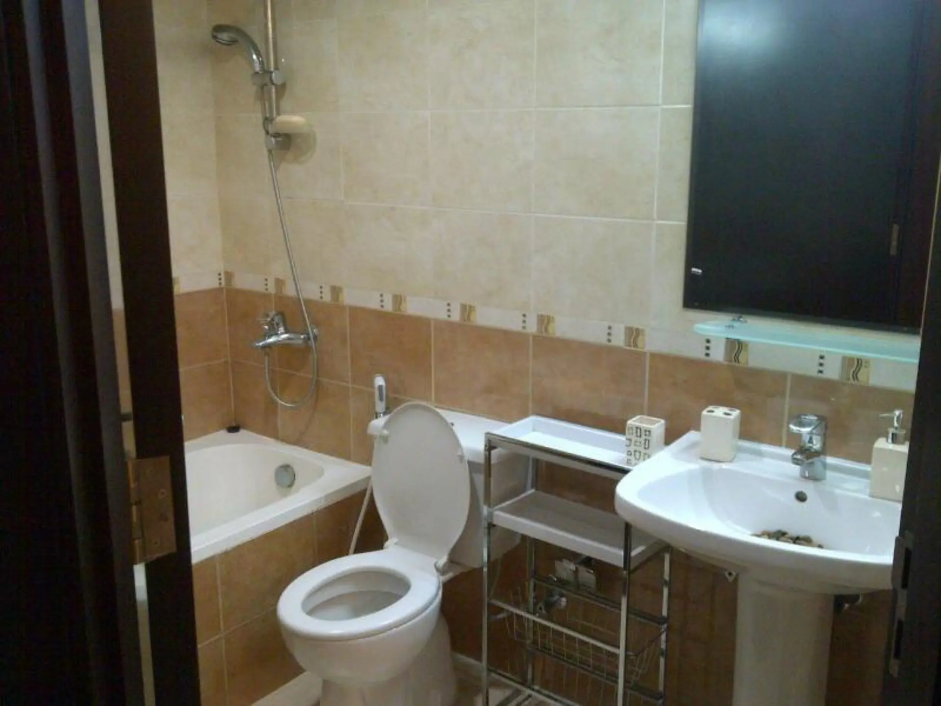 1 chambre entièrement meublée à JLT court terme – Appartement Dubai (2/5)