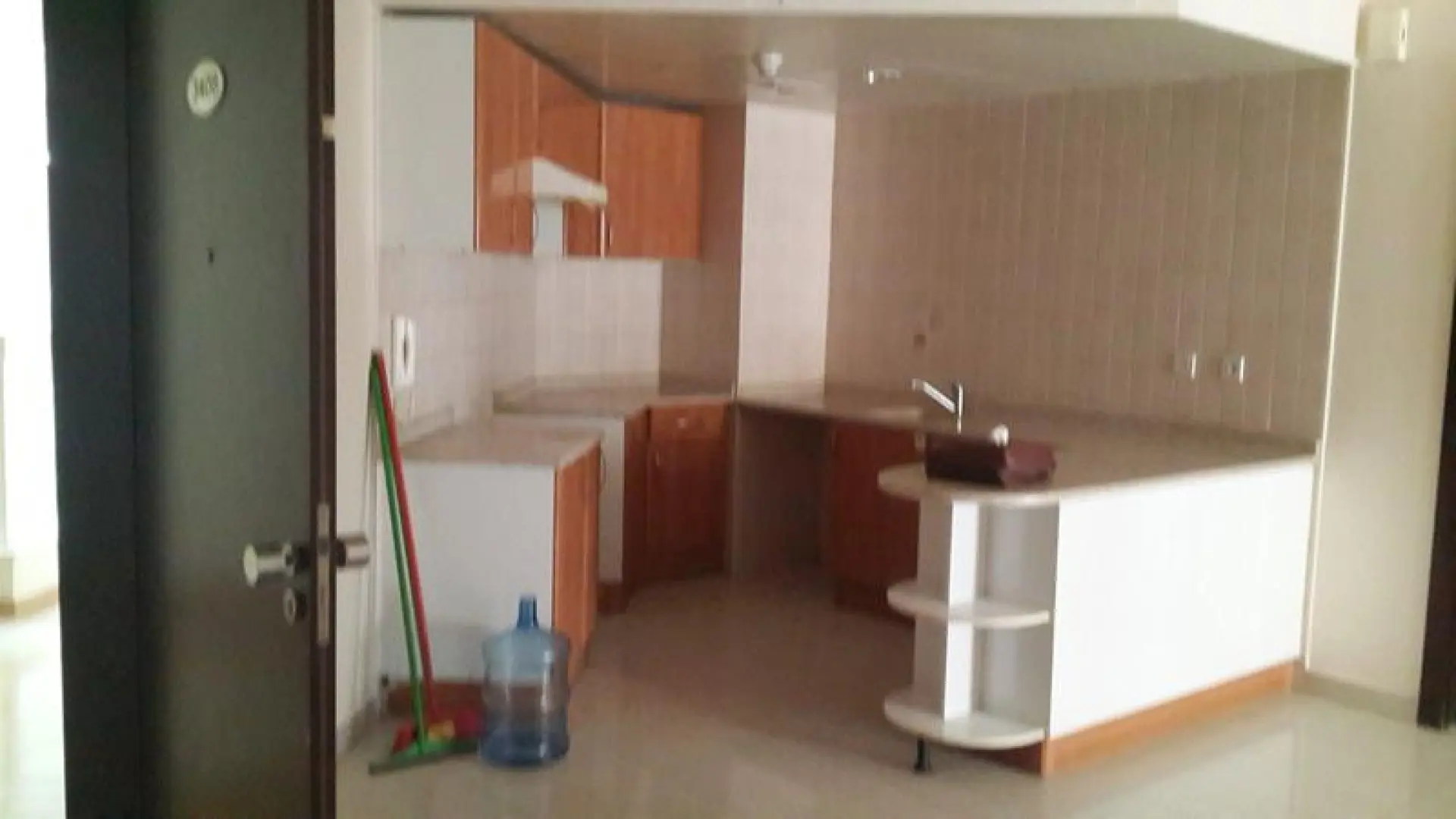 dga13-1590744745261 Confortable appartement & étage élevé 2 BHK avec parking à Dubai Gate 1 -JLT @ 95K/2 Cheques – Appartement Dubai (4/10)