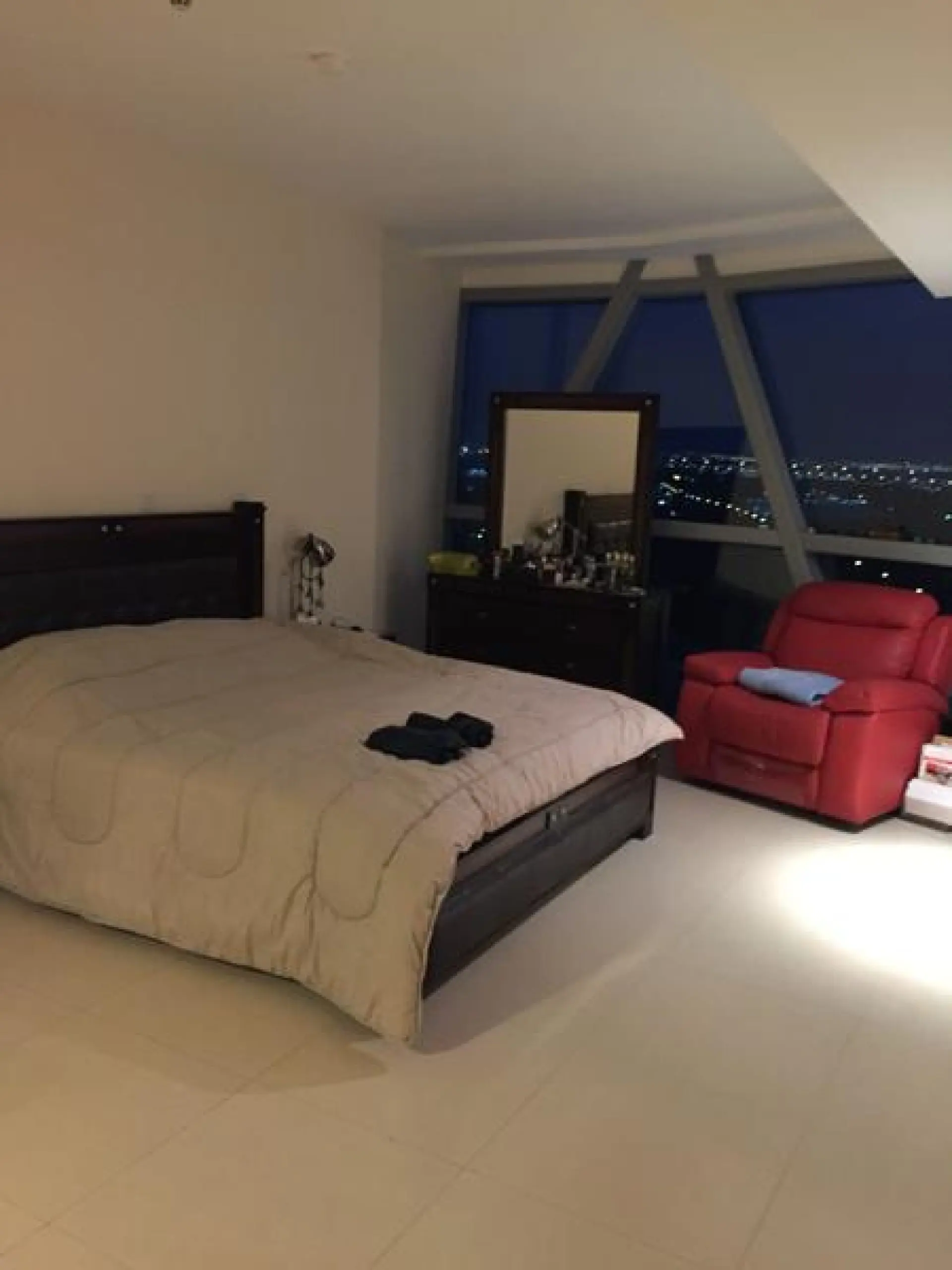 2 CH à Park Tower DIFC – Appartement Dubai (2/6)