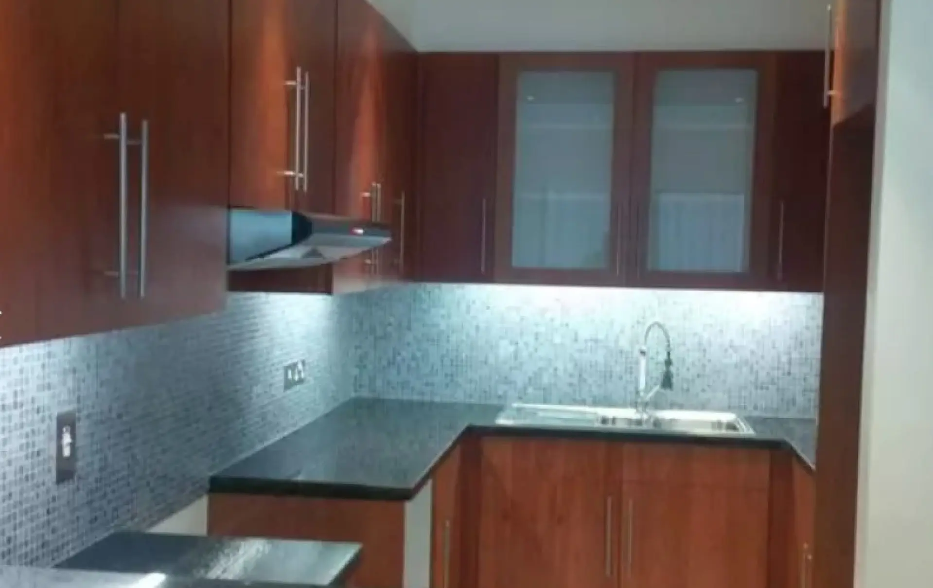superbe studio très spacieux en plein coeur du quartier financier – Appartement Dubai (3/8)