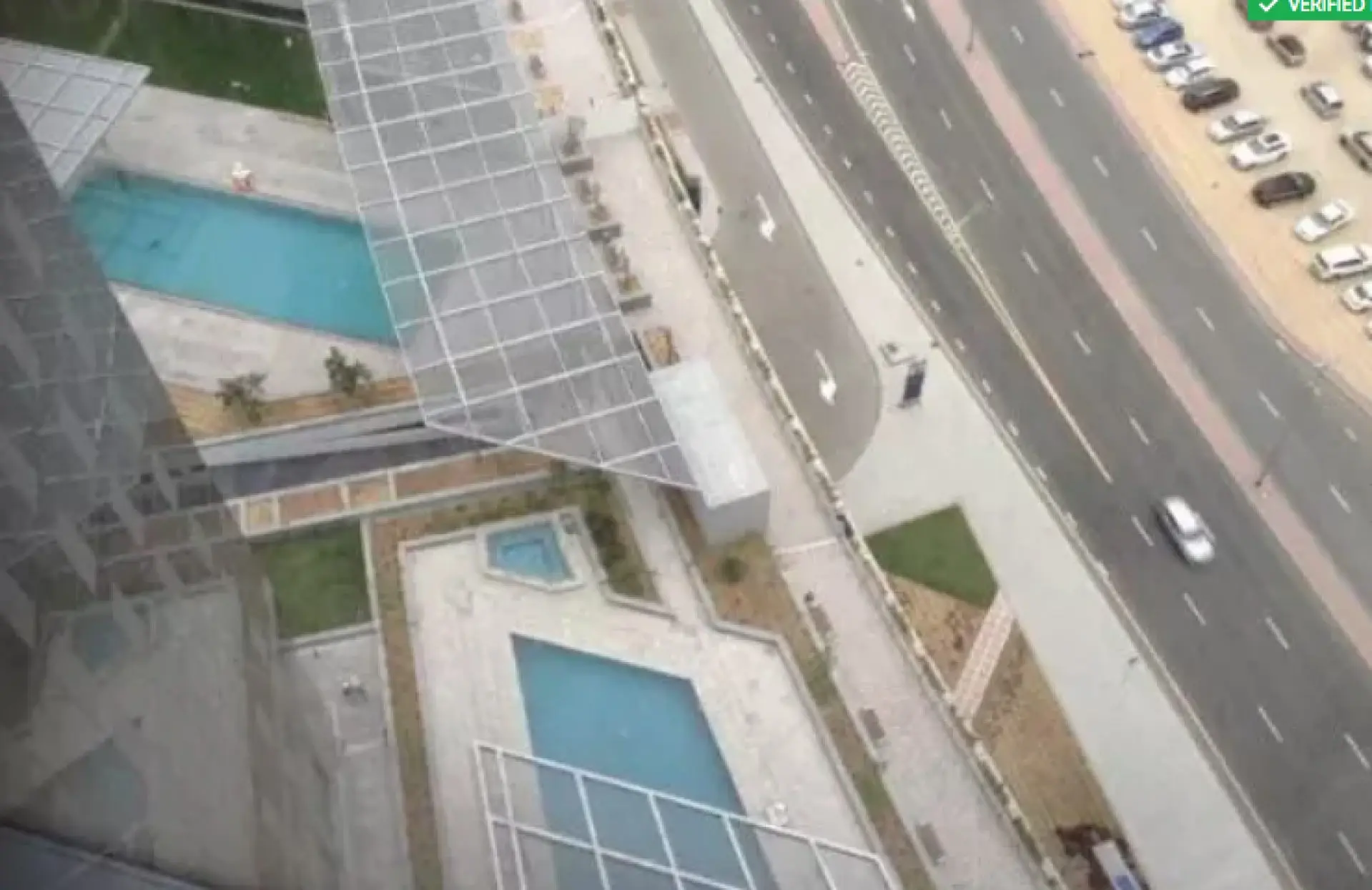 superbe studio très spacieux en plein coeur du quartier financier – Appartement Dubai (6/8)
