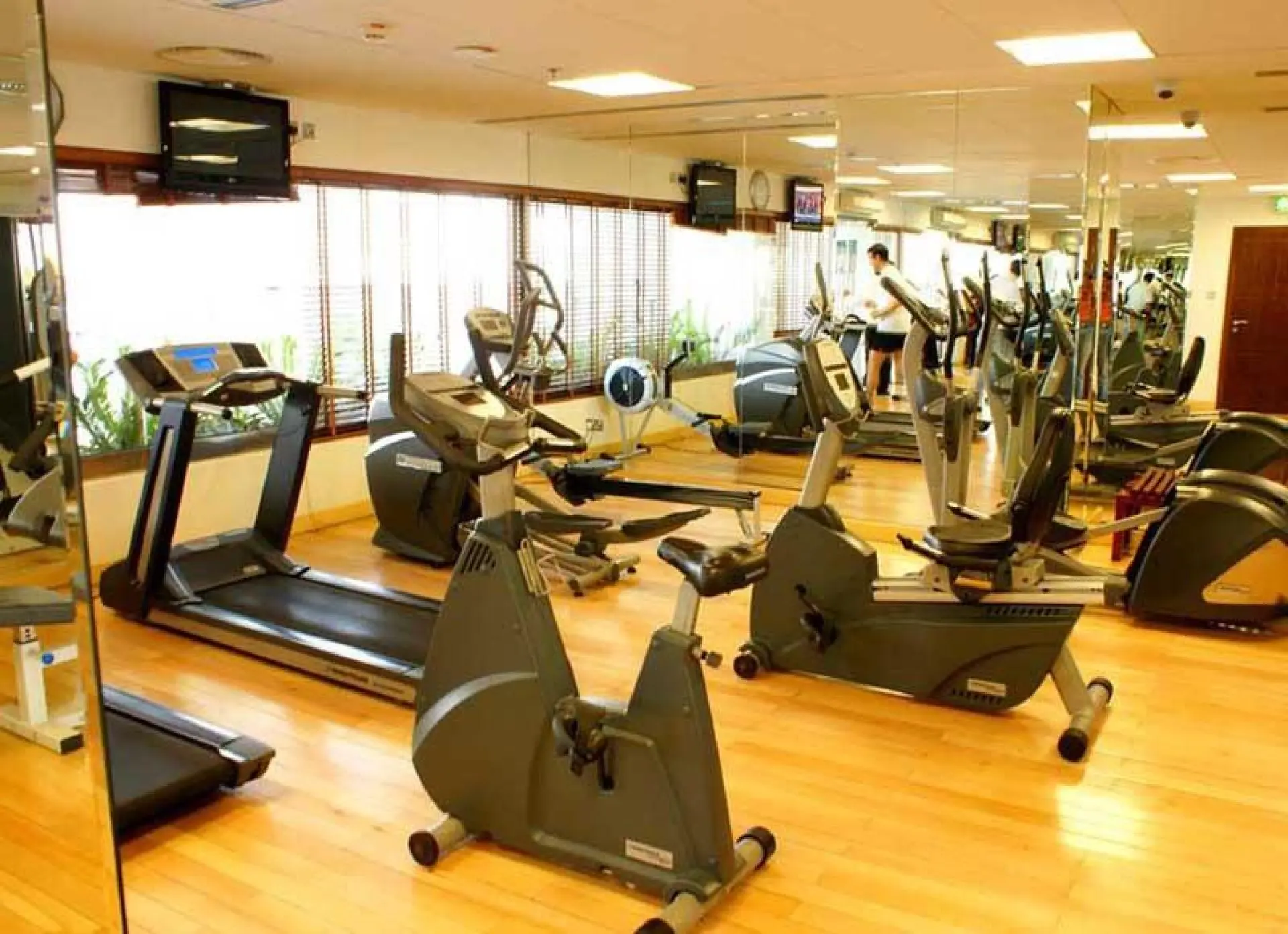 Studio à louer disponible pour un contrat de courte ou de longue durée – Appartement Dubai (5/9)
