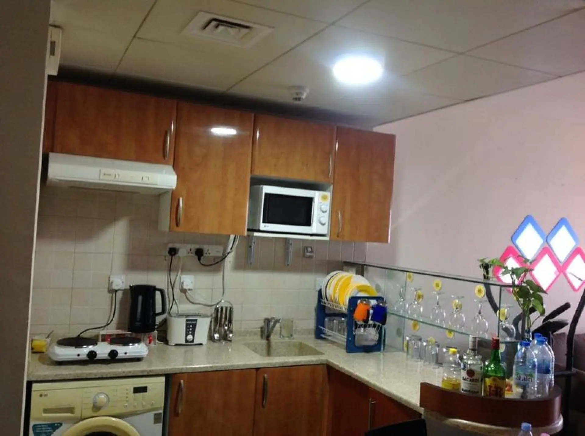 dug2-1590744709258 ENTIEREMENT MEUBLE 2 BHK + BALCON JLT APPARTEMENT A LOUER – Appartement Dubai (3/8)