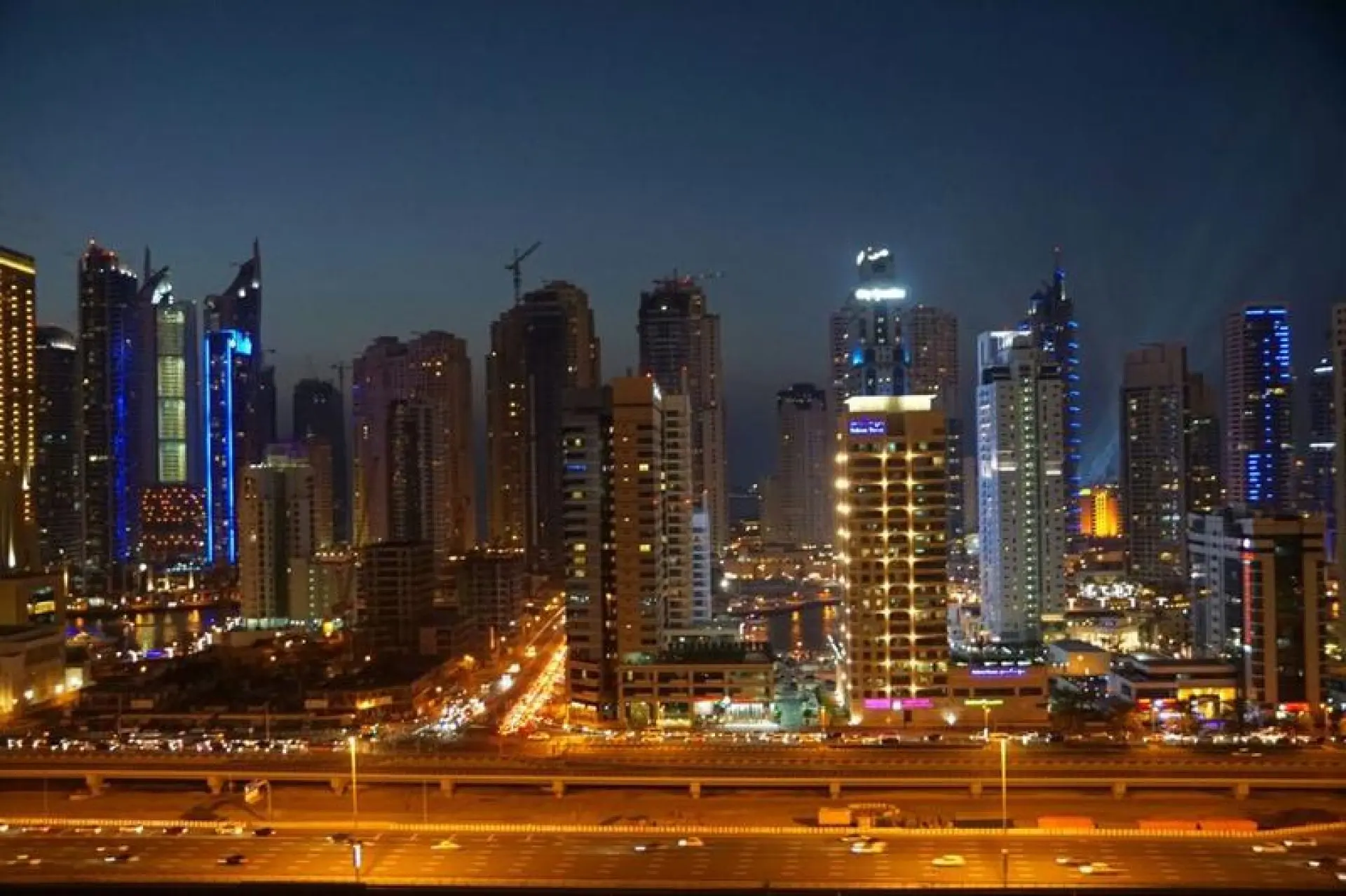 dug7-1590744716258 ENTIEREMENT MEUBLE 2 BHK + BALCON JLT APPARTEMENT A LOUER – Appartement Dubai (8/8)