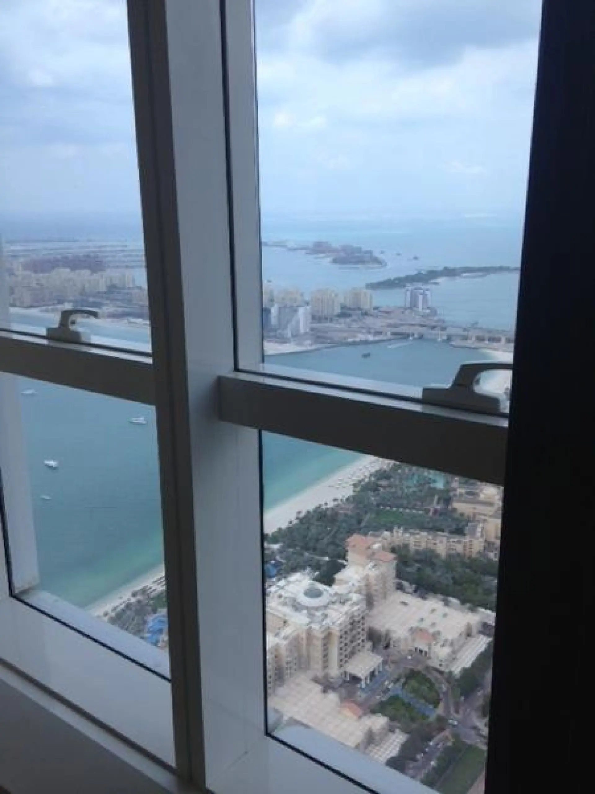 Massive 3 Ch + ch de bonne à Dubai Marina/ Etage élevé – Appartement Dubai (1/10)