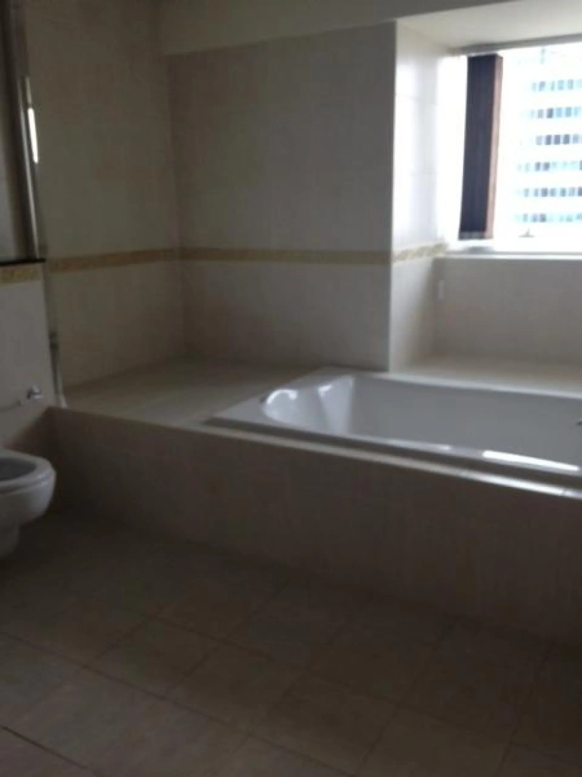 Massive 3 Ch + ch de bonne à Dubai Marina/ Etage élevé – Appartement Dubai (5/10)