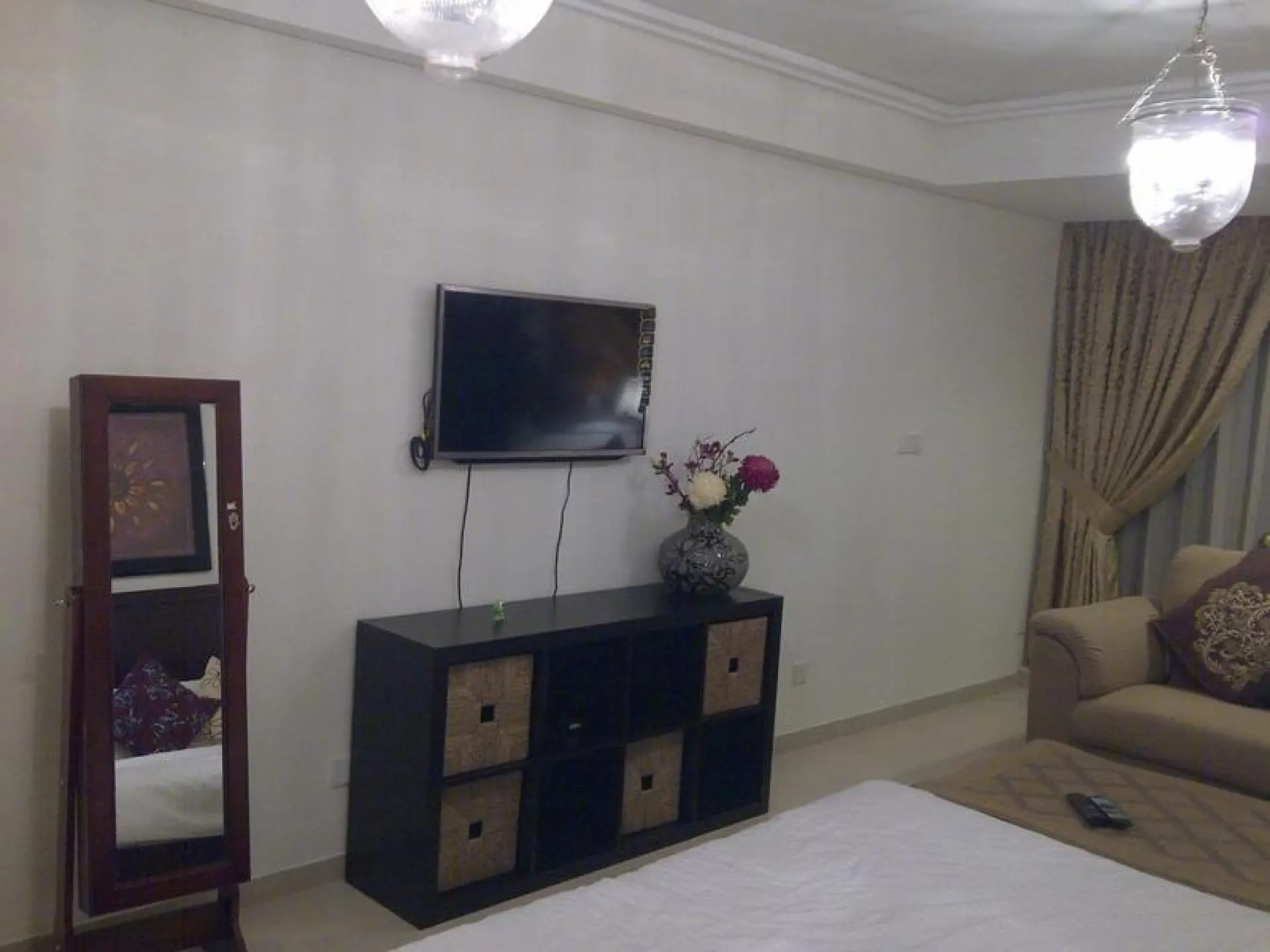Studio entièrement meublé, appartement Goldcrest Views 2 JLT – Appartement Dubai (2/7)