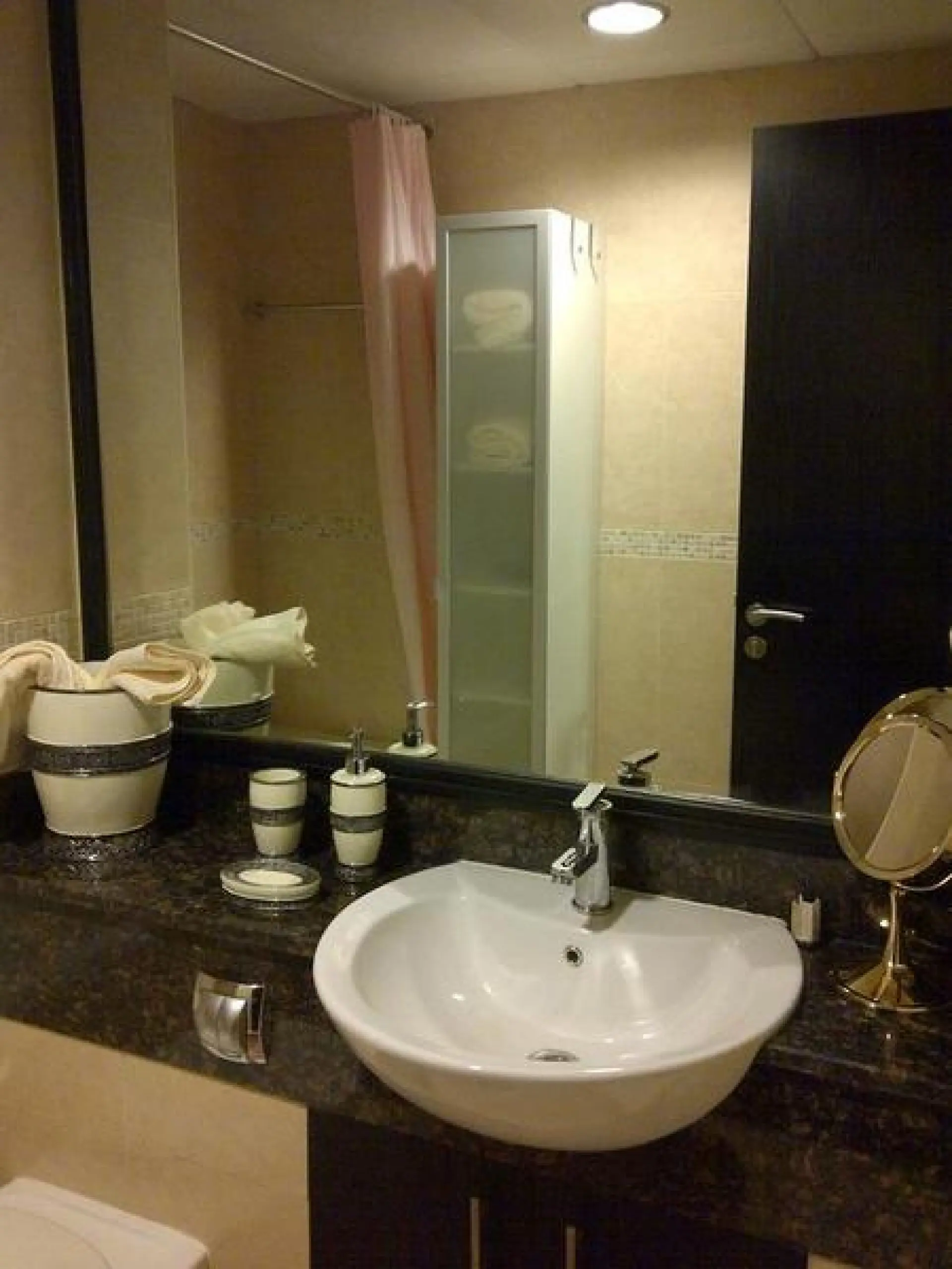 Studio entièrement meublé, appartement Goldcrest Views 2 JLT – Appartement Dubai (5/7)