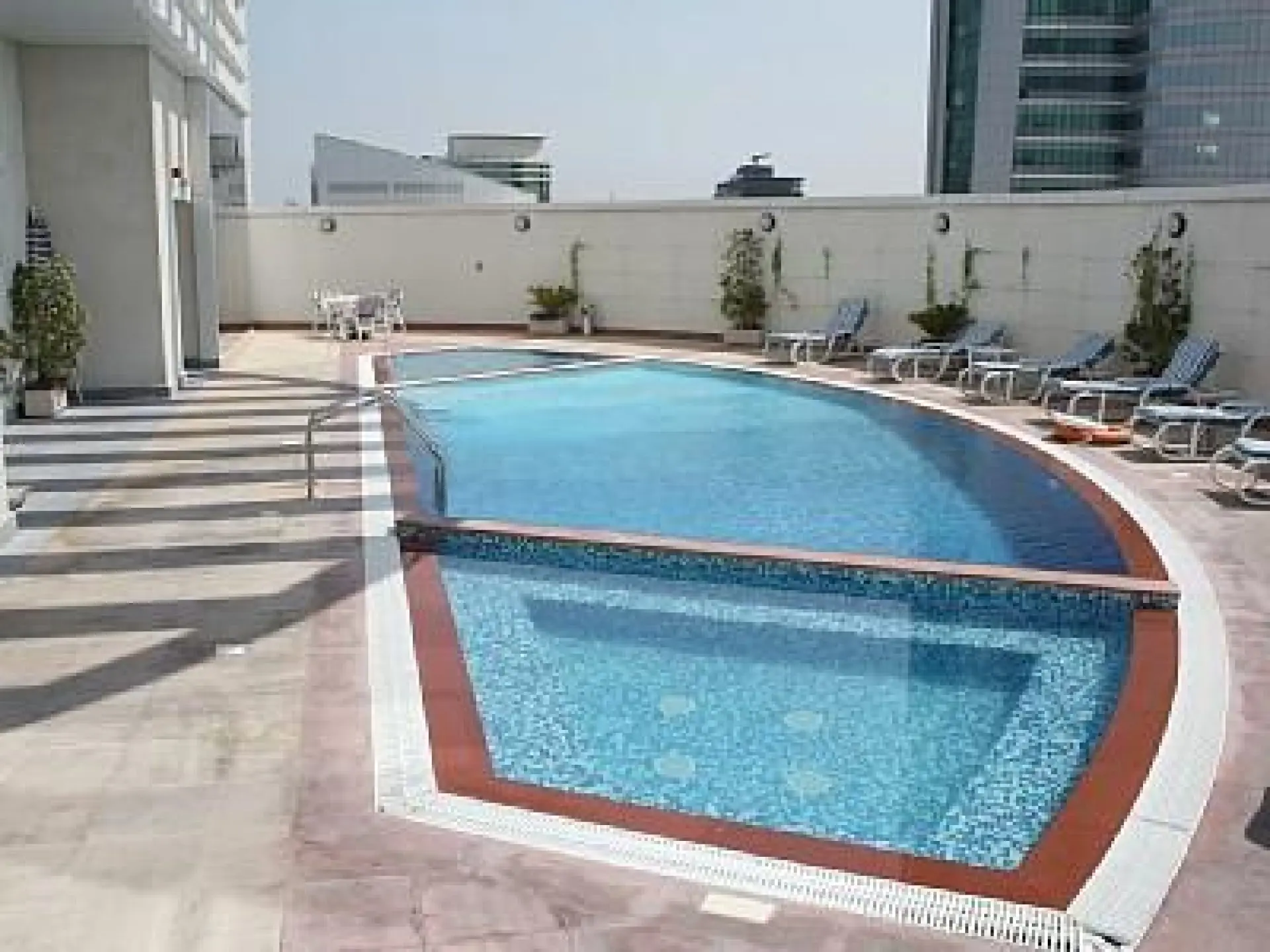 ge2-1590744965271 Appartement 2 pièces entièrement meublé – Appartement Dubai (3/9)