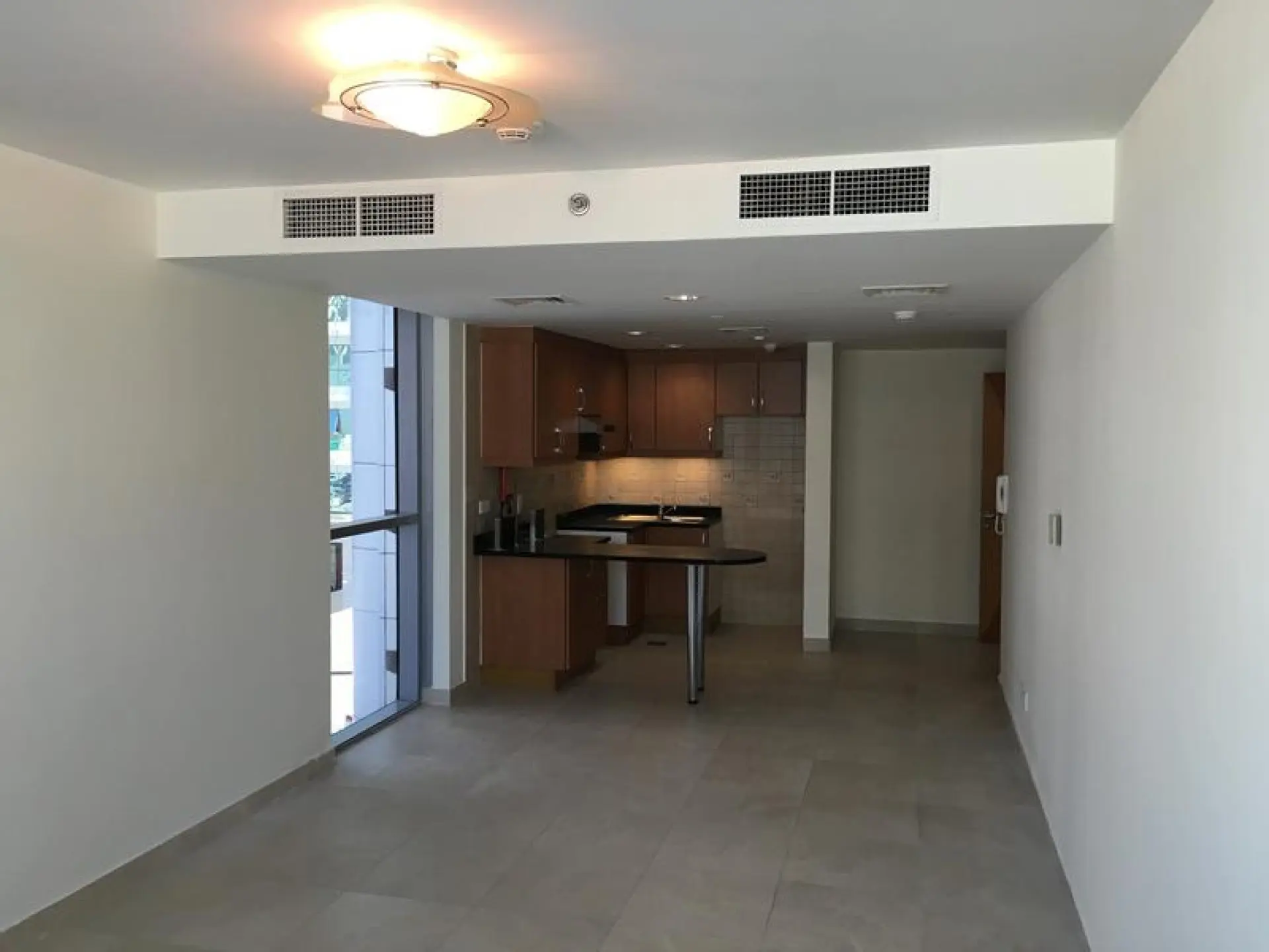 glov2-1590742334463 Grand Studio à JLT pour 65000 AED – Appartement Dubai (3/8)