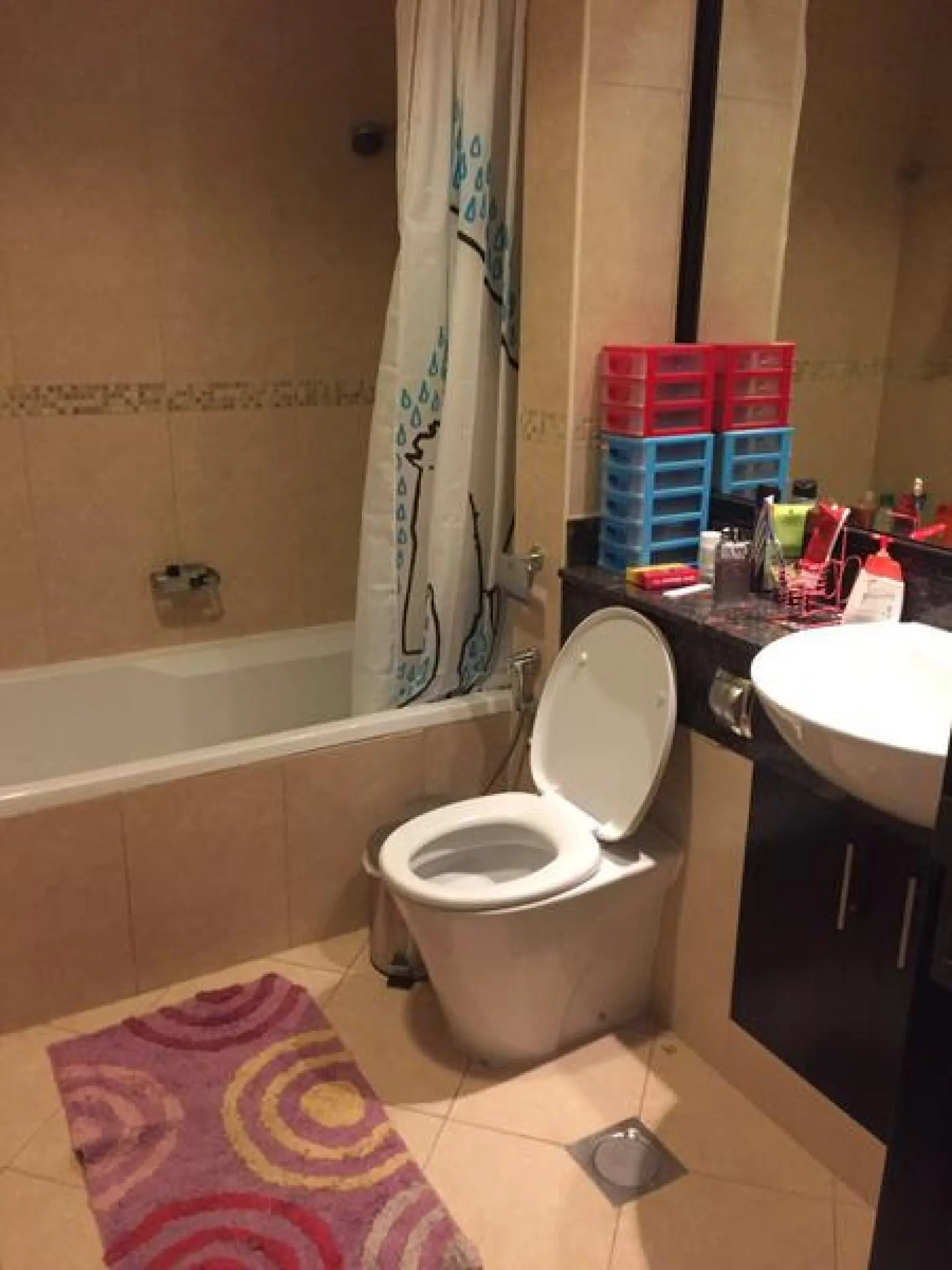 gv21-1590743092476 Grand studio entièrement meublé – Appartement Dubai (2/6)