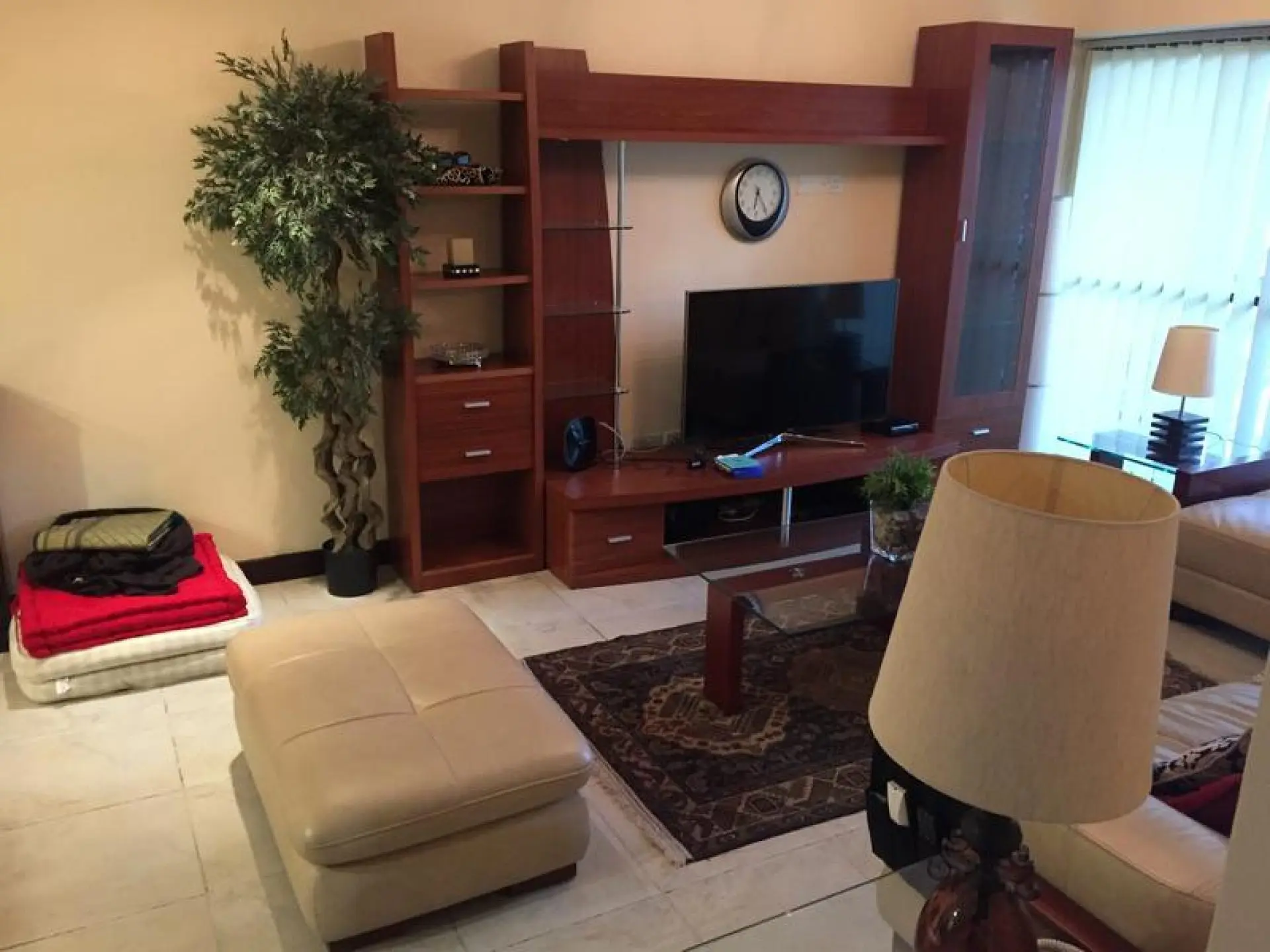 gvi4-1590743847207 Goldcrest views 1- superbe appartement 2 chambre + balcon avec une très belle vue. Dispo meublé – Appartement Dubai (5/8)