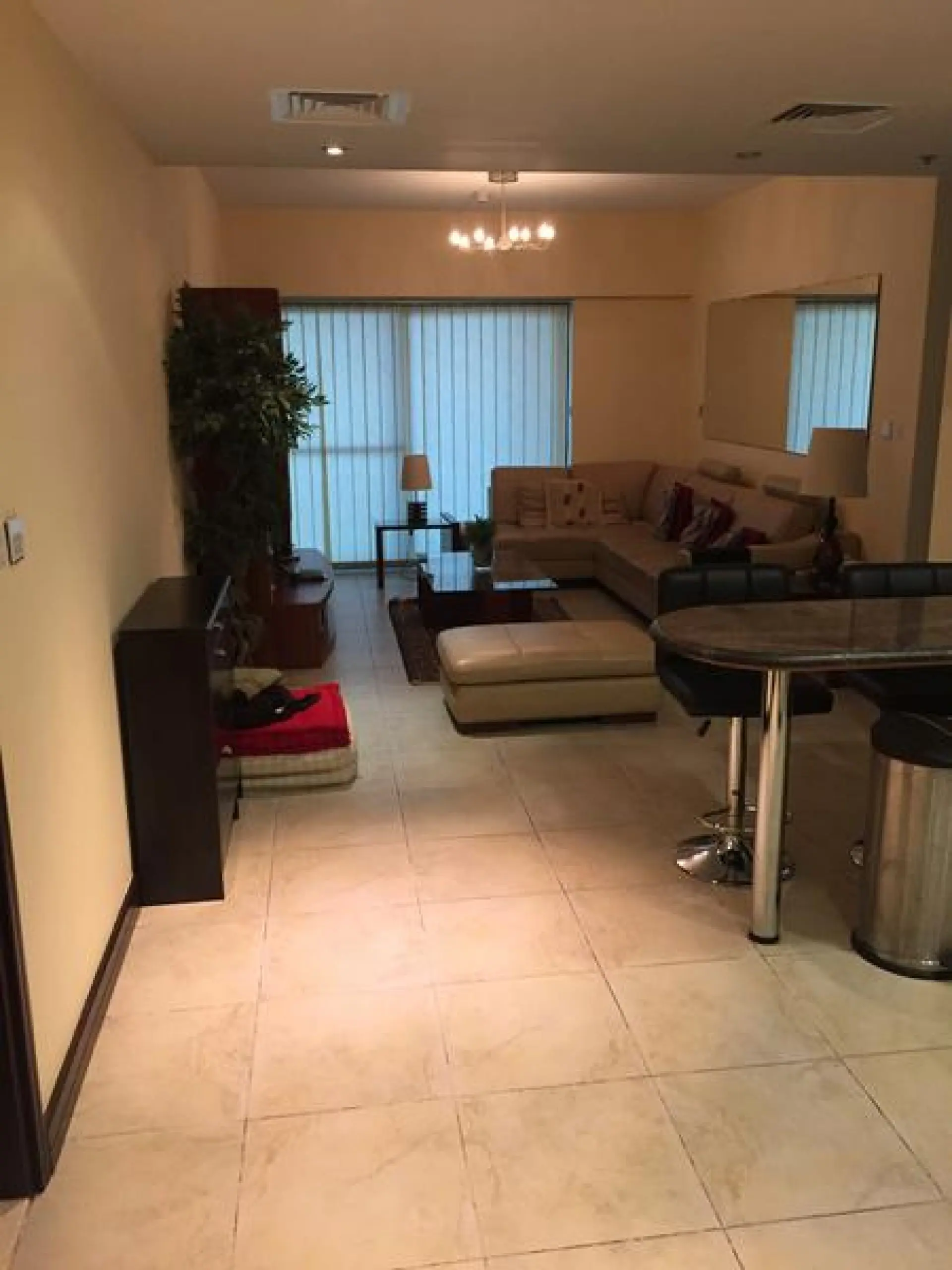gvi7-1590743851207 Goldcrest views 1- superbe appartement 2 chambre + balcon avec une très belle vue. Dispo meublé – Appartement Dubai (8/8)