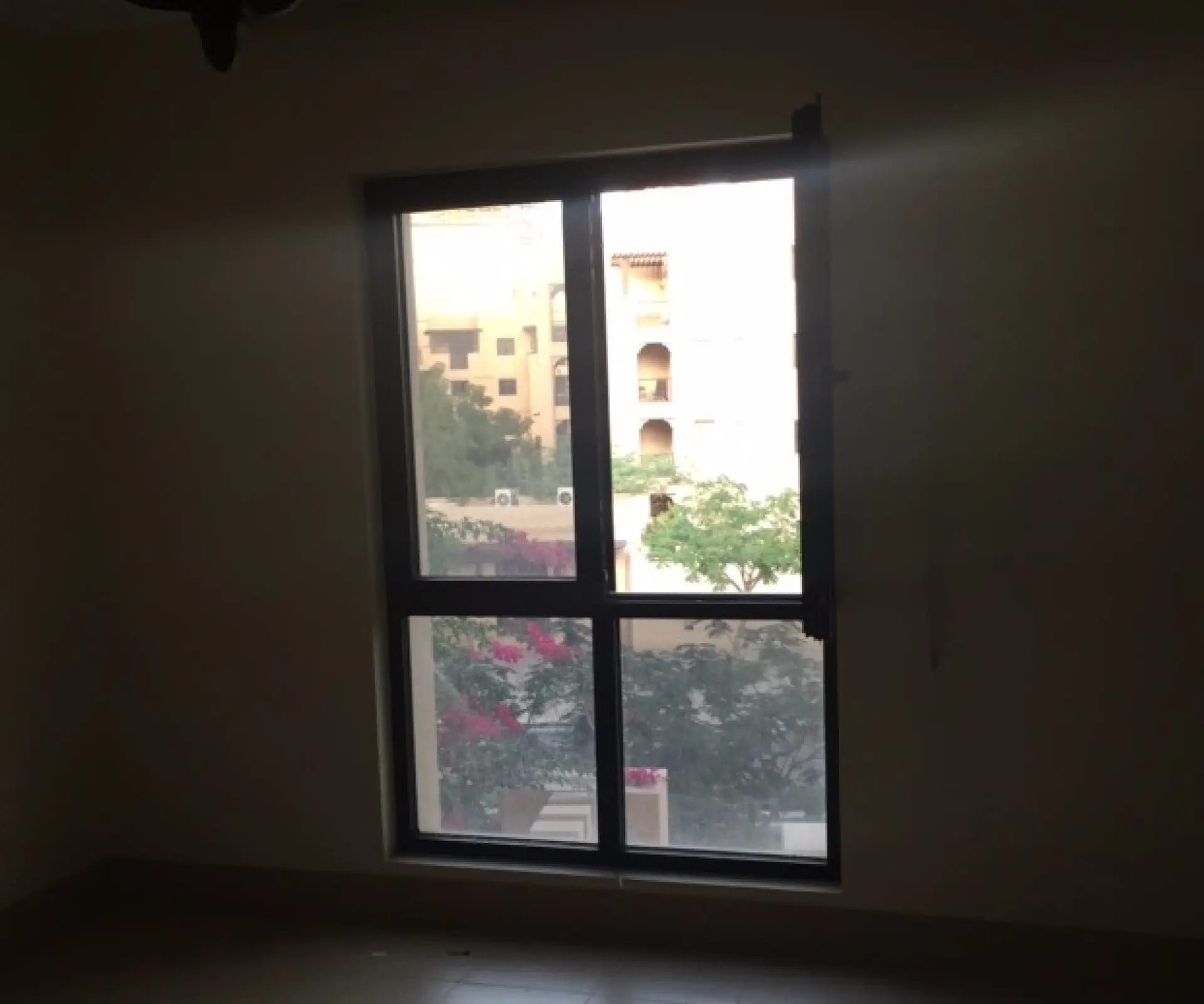 Très joli 2 pièces spacieux et lumineux à Dubai downtown – Appartement Dubai (1/10)