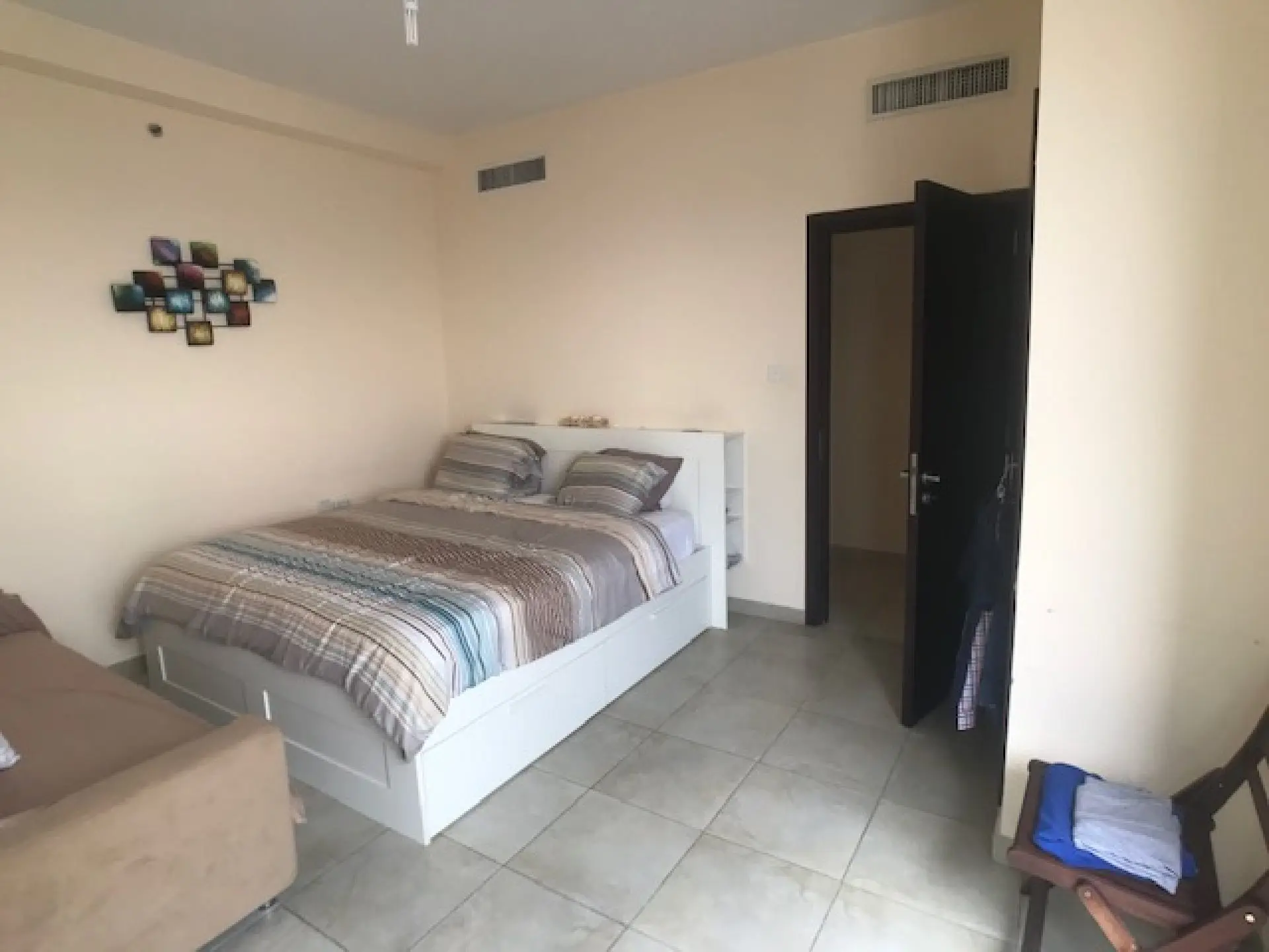 Immense appartement 3 chambres avec chambre de bonne supplémentaire – Appartement Dubai (10/20)
