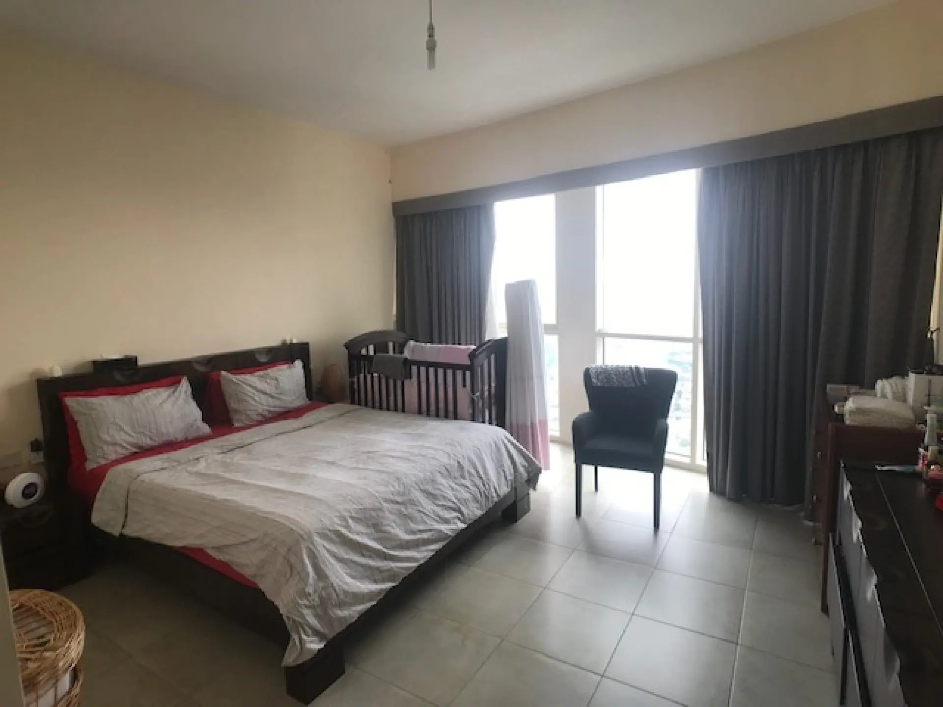 Immense appartement 3 chambres avec chambre de bonne supplémentaire – Appartement Dubai (12/20)
