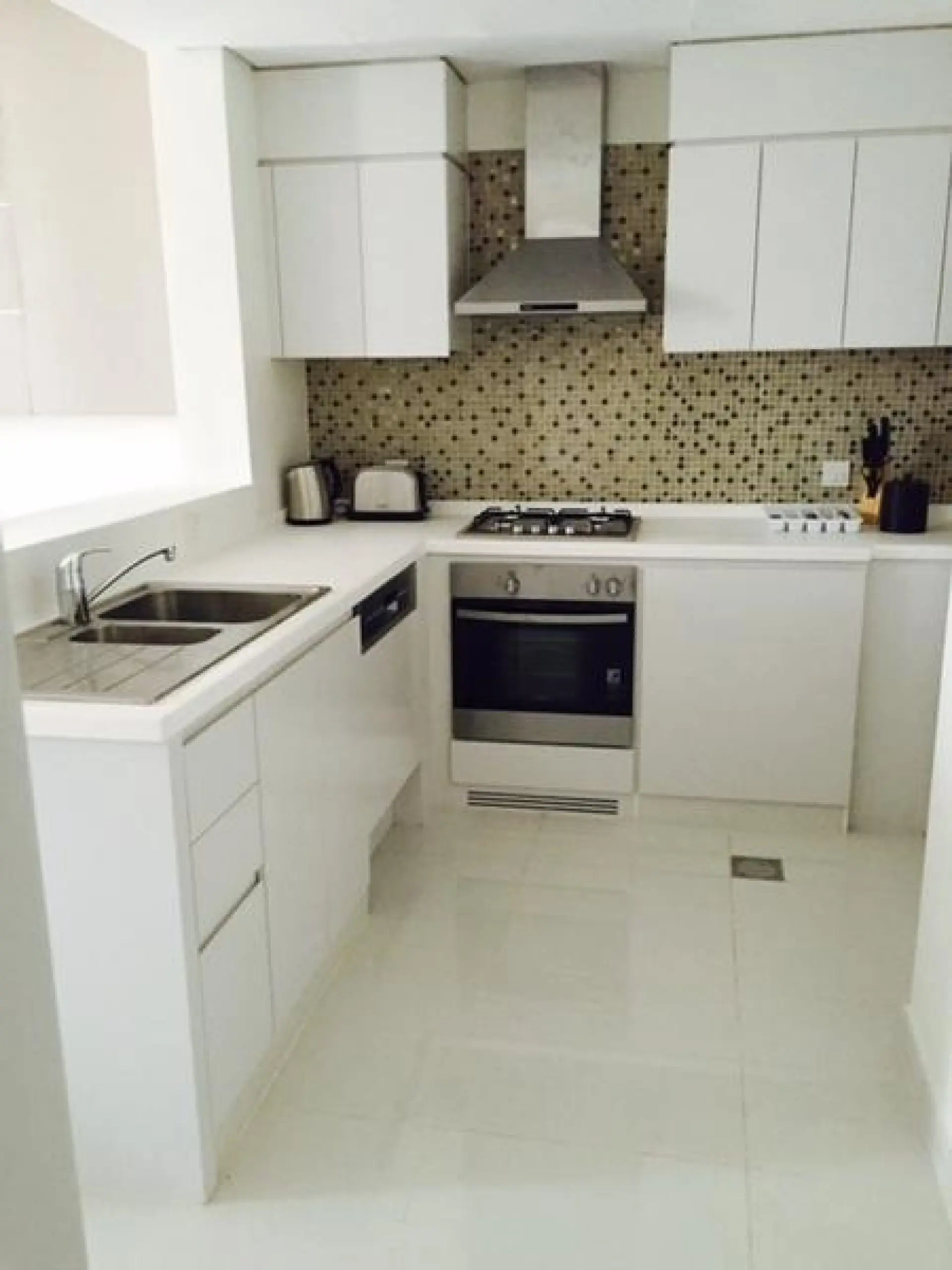 2 chambres entièrement meublés en appartement hotel – Appartement Dubai (4/10)