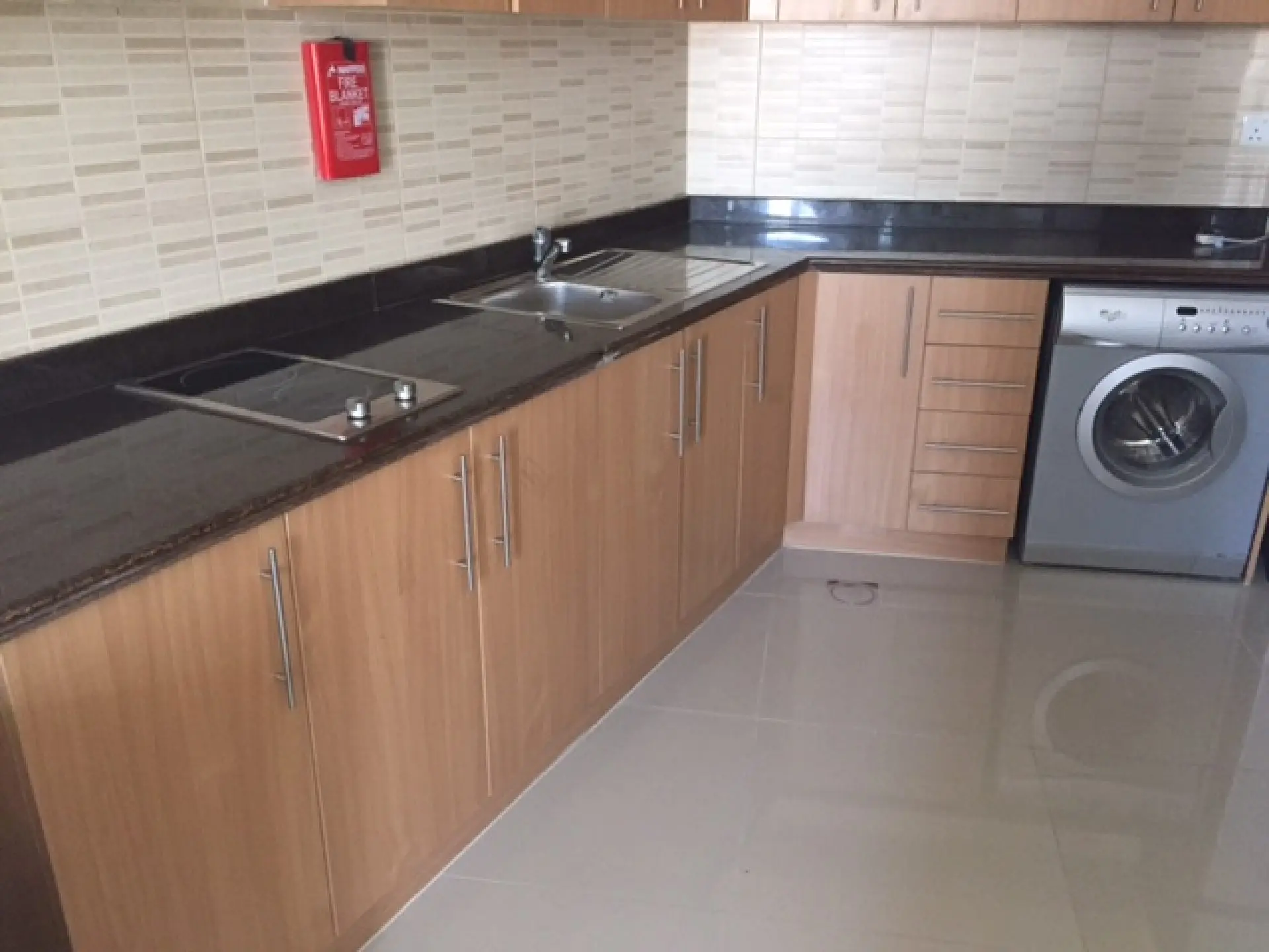 kitchen-1590746991517 Joli studio neuf, bien agencé et entièrement meublé près du Mall of Emirates – Appartement Dubai (5/10)