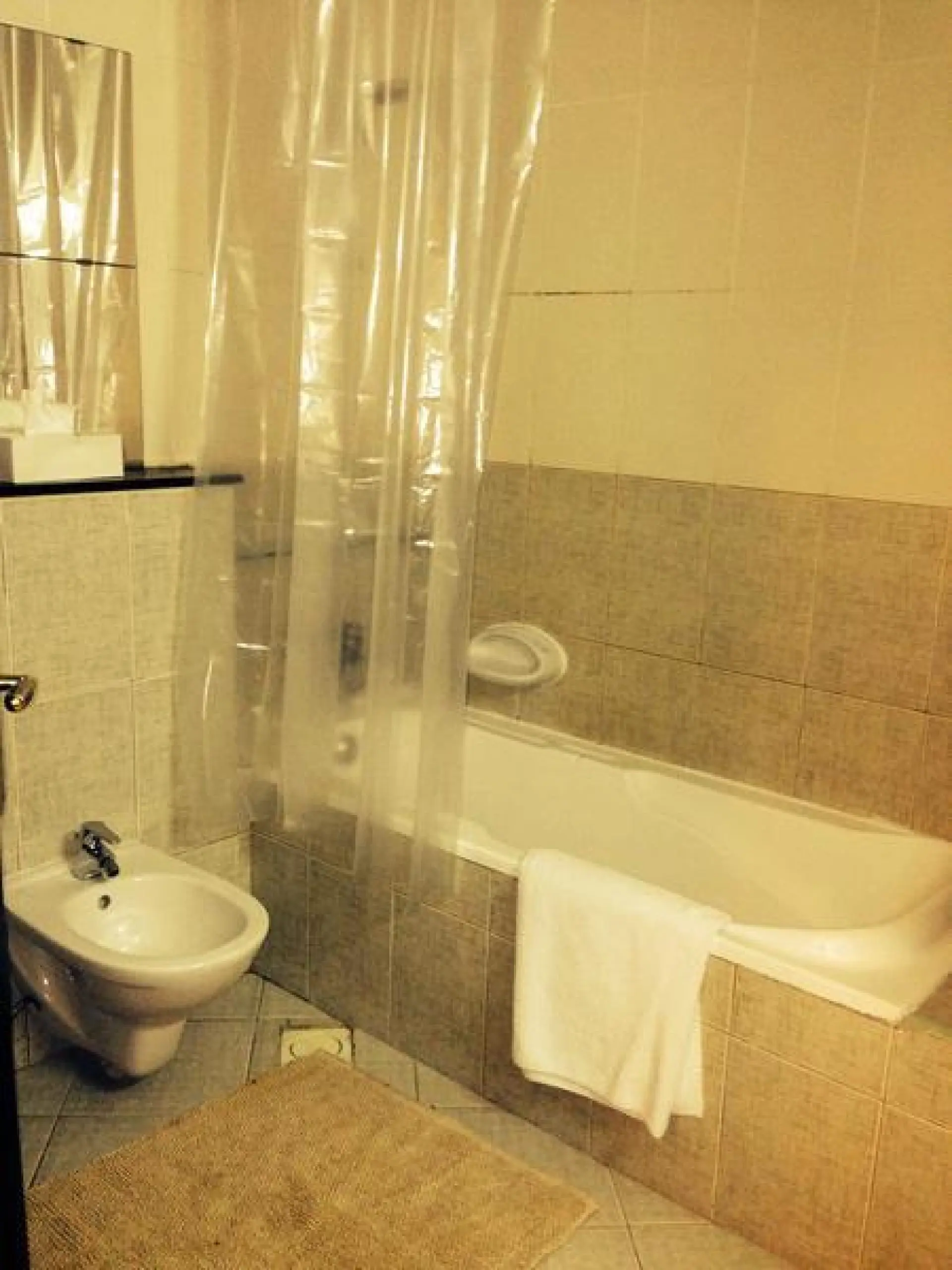 lact3-1590743427180 !!! BELLE OFFRE!!! 1 CH JLT/ COURT TERME/ PROCHE DE LA STATION METRO – Appartement Dubai (4/7)