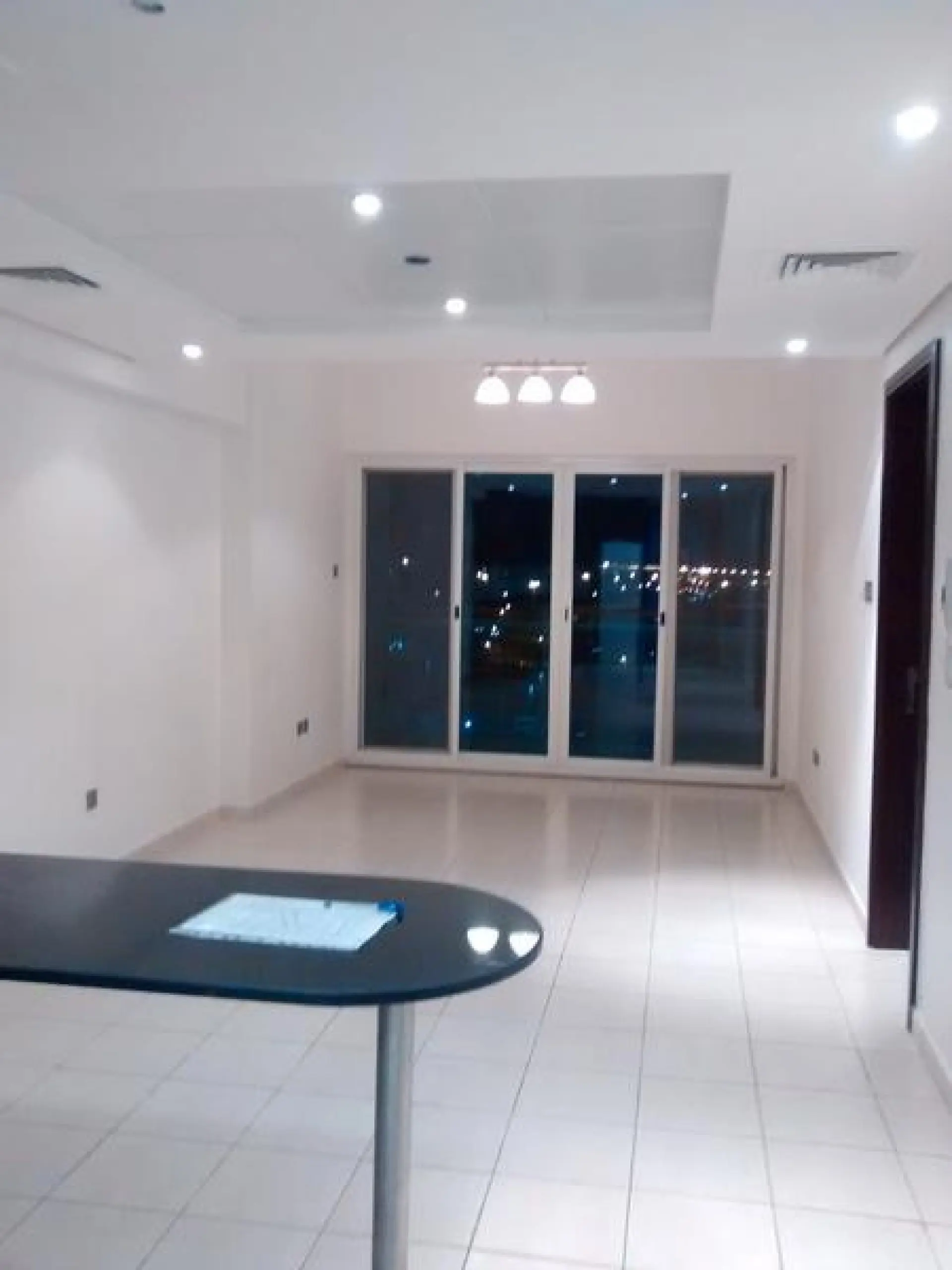 lavi1-1590744876269 1 BHK à Lake View par DAMAC JLT seulement à 8000 x 12 chq ou 90K en 4 chq – Appartement Dubai (2/10)