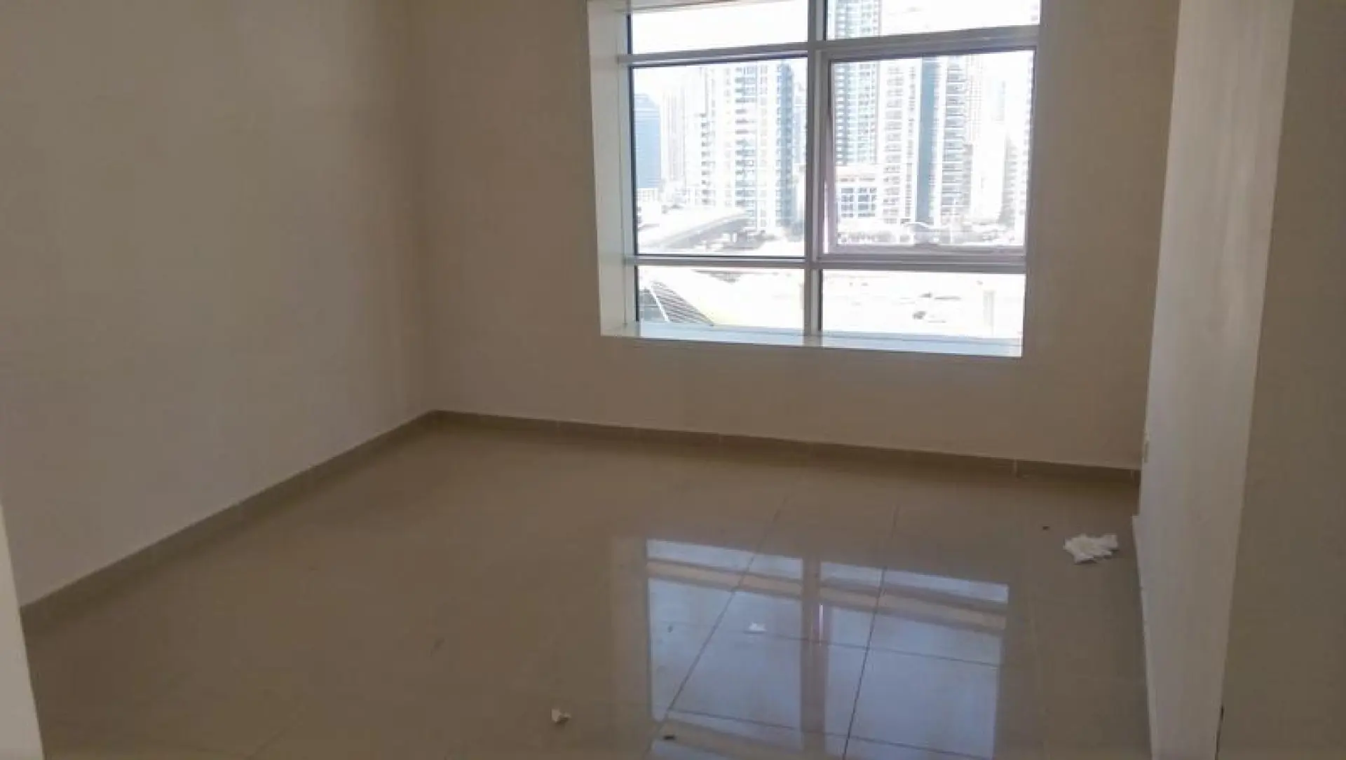 1 CH vue sur le lac, Lake City Tower, JLT – Appartement Dubai (2/9)